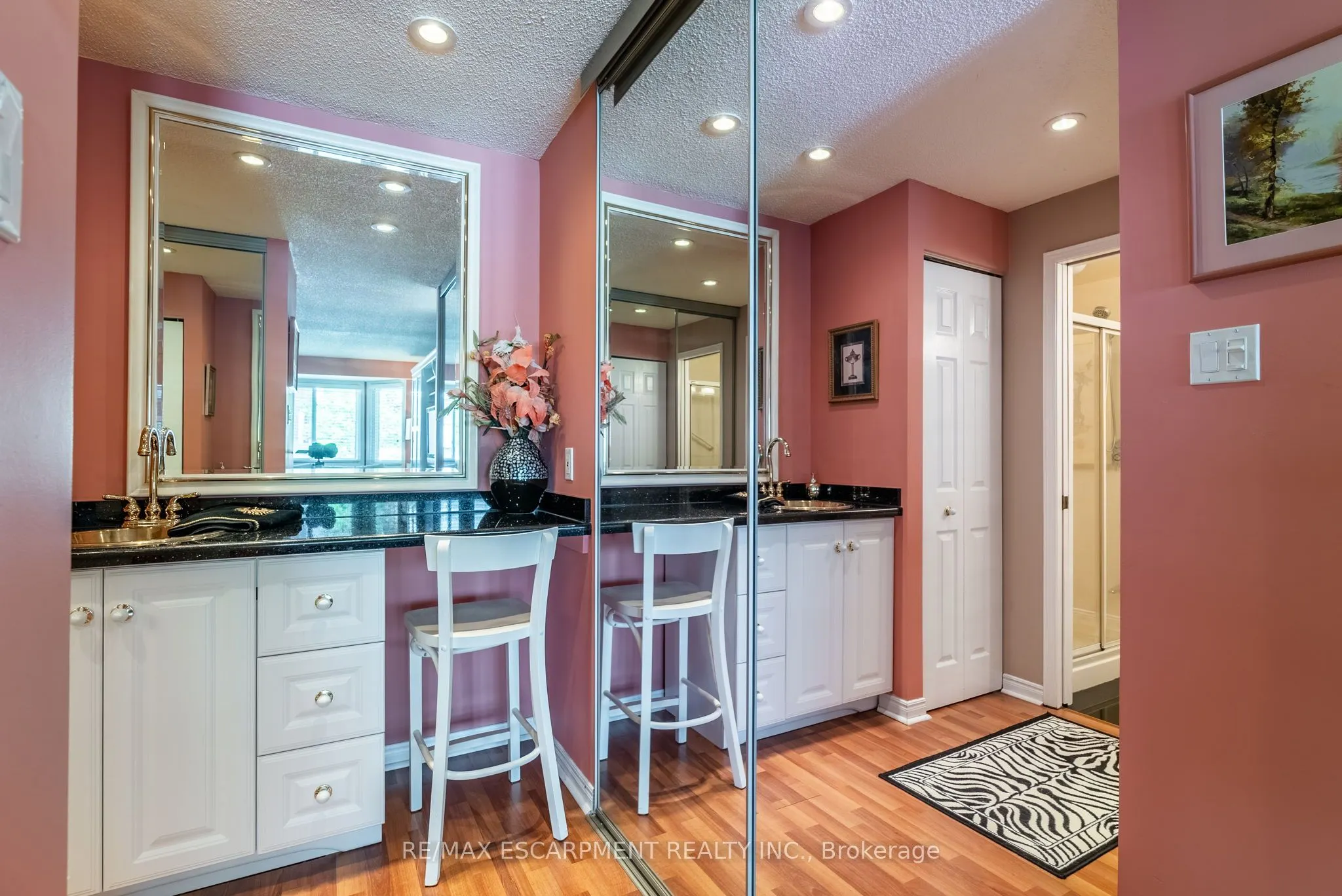 1508 Upper Middle Road