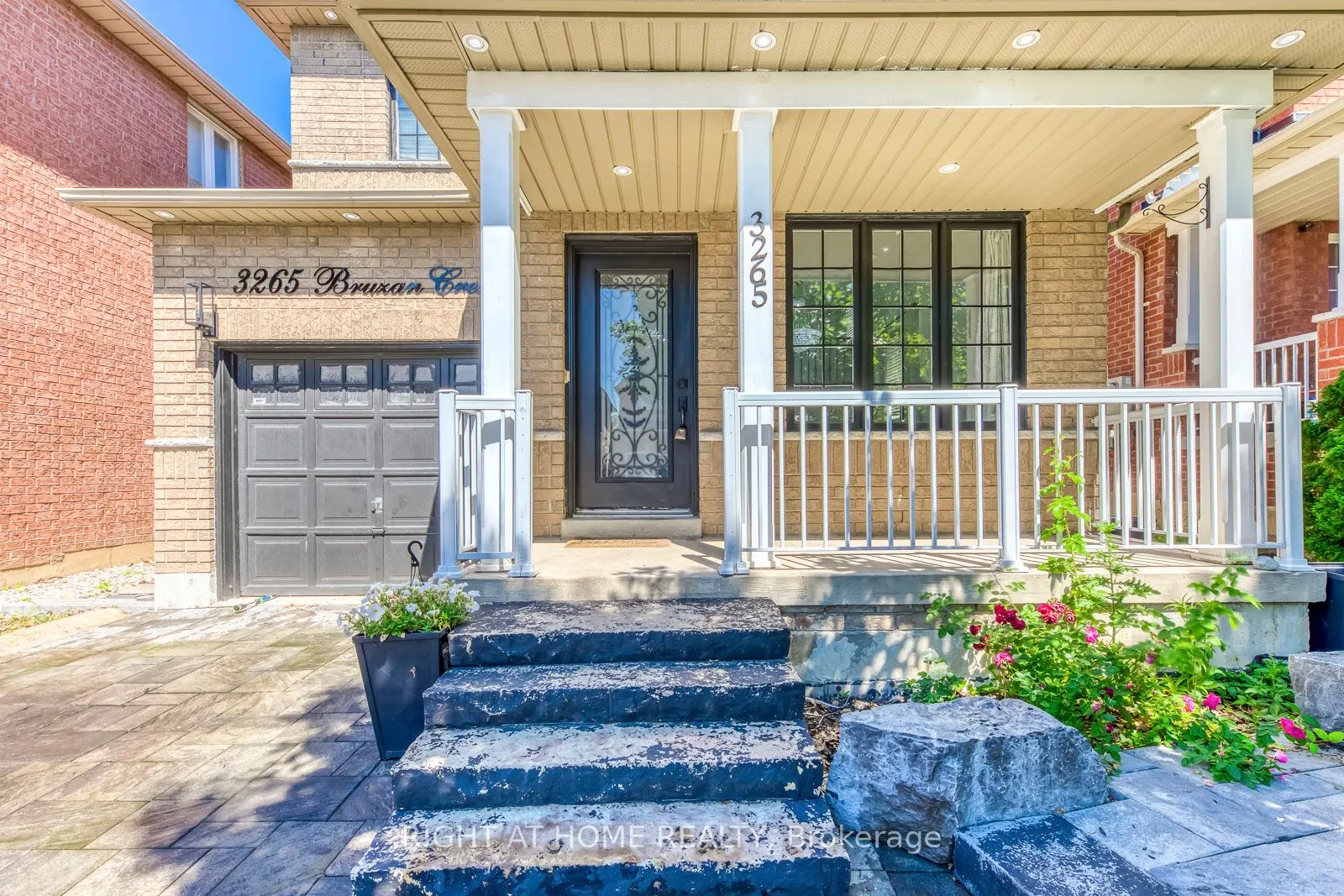 3265 Bruzan Crescent