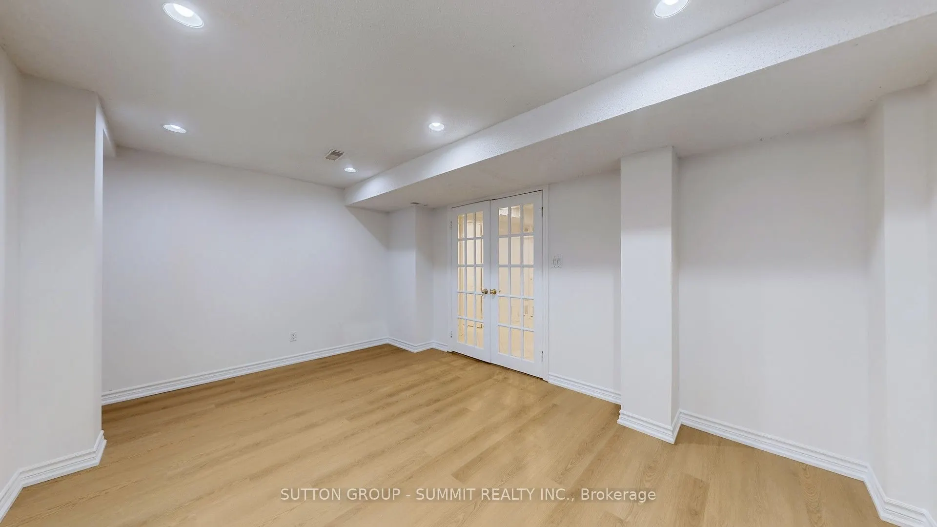 3391 grand park Drive
