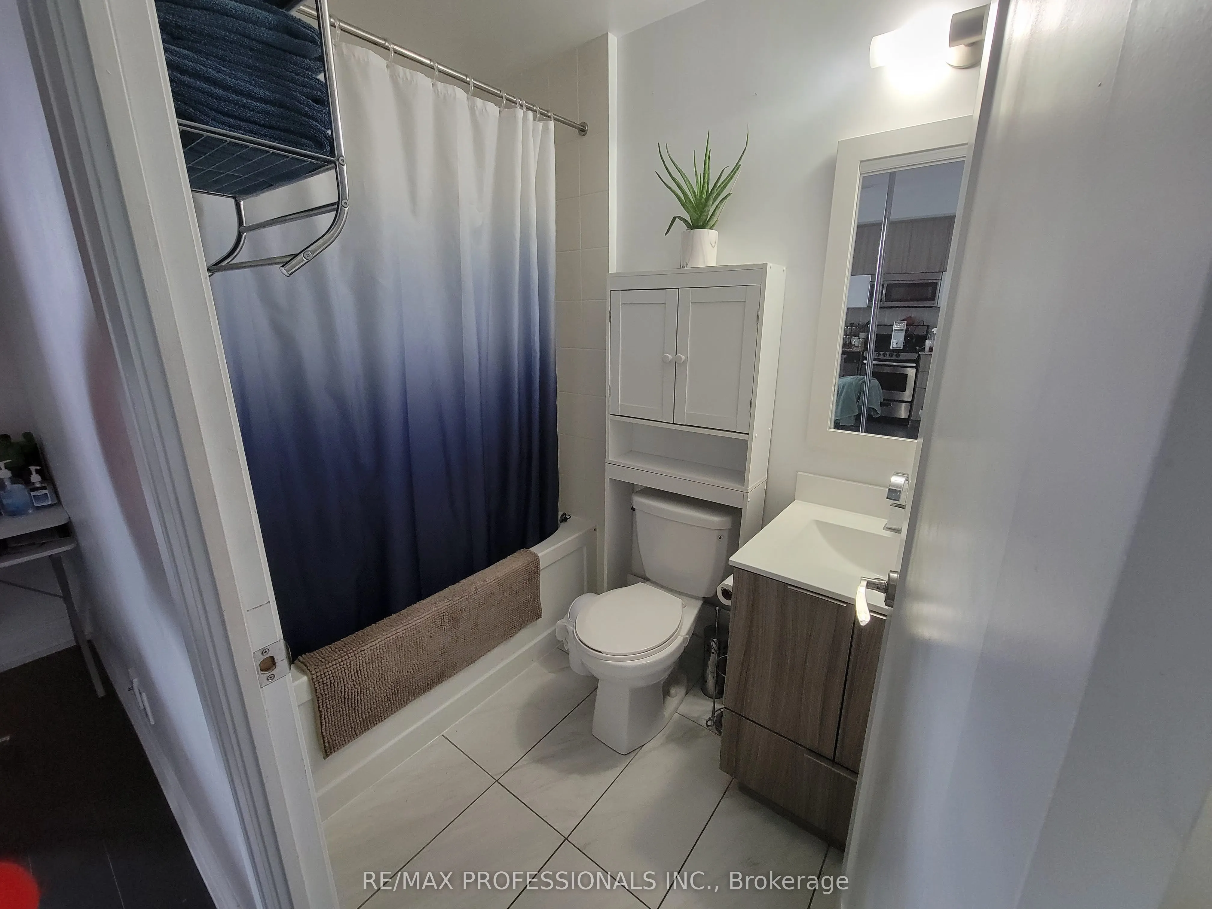 56 Annie Craig Drive, #411