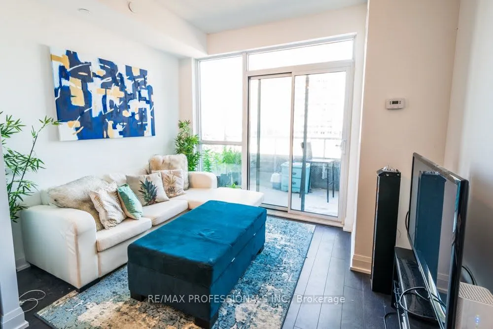56 Annie Craig Drive, #411