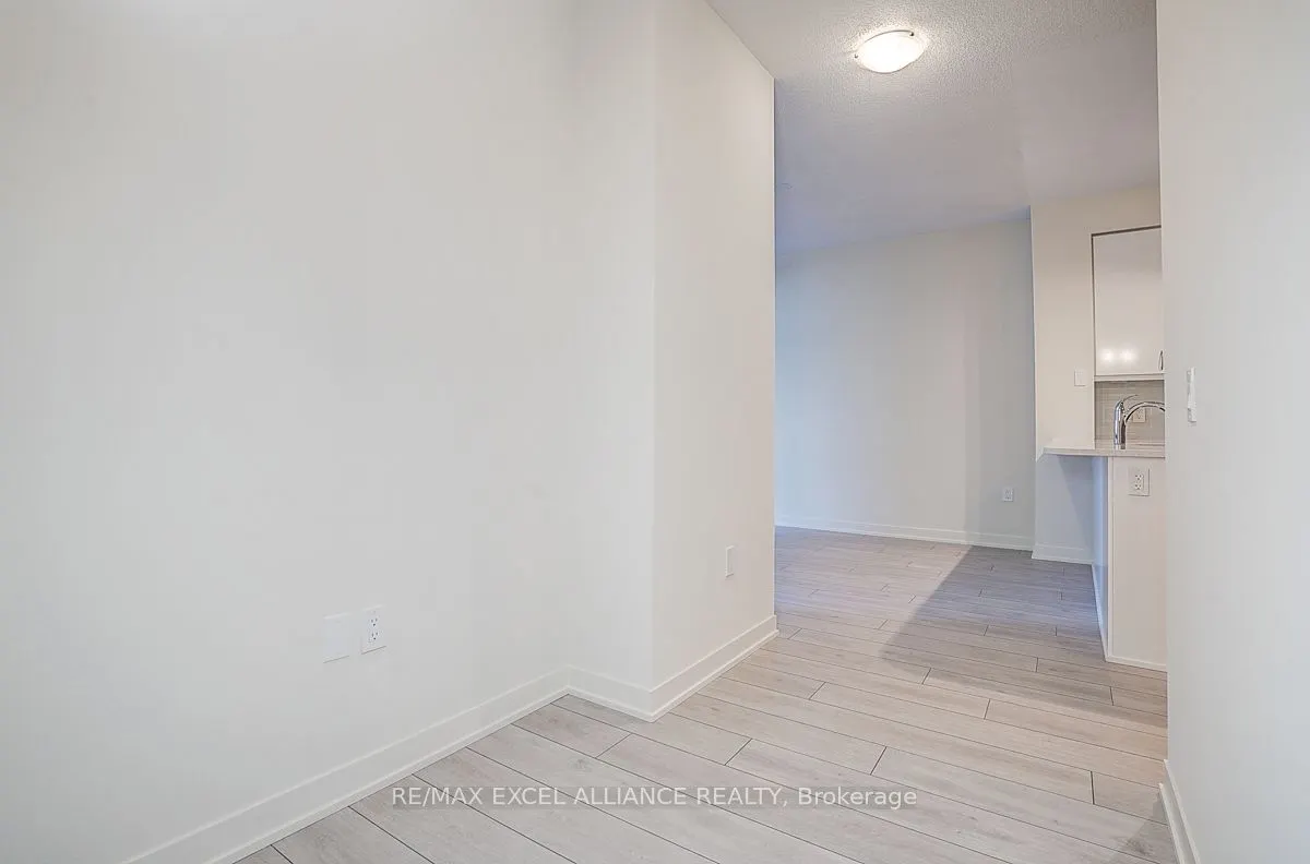 38 Annie Craig Drive, #406