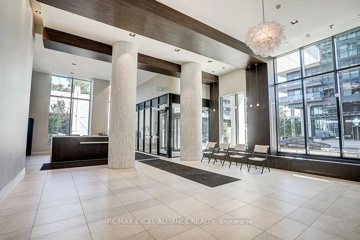 38 Annie Craig Drive, #406