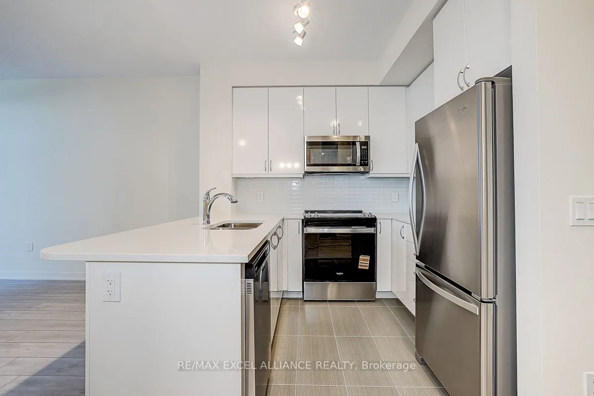 38 Annie Craig Drive, #406