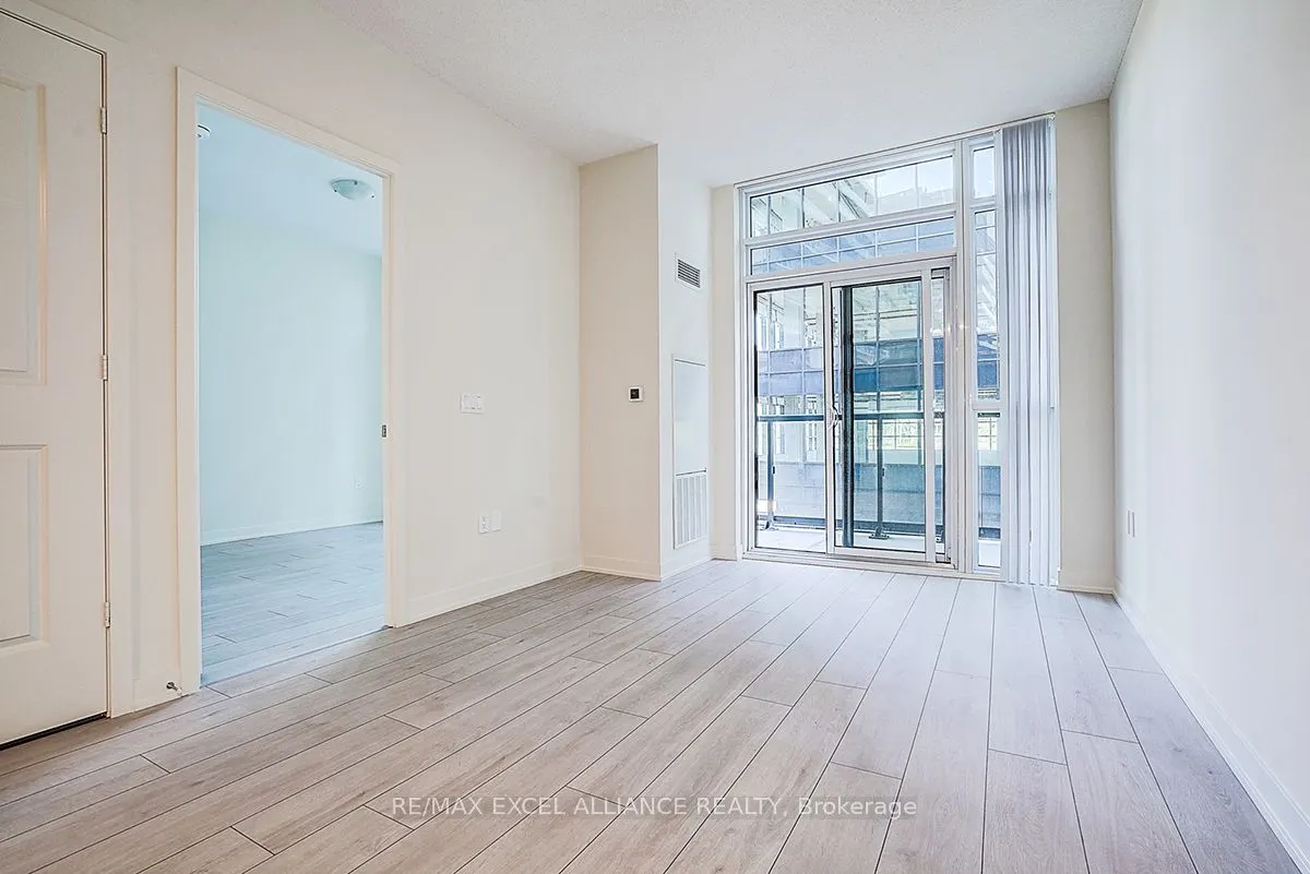 38 Annie Craig Drive, #406