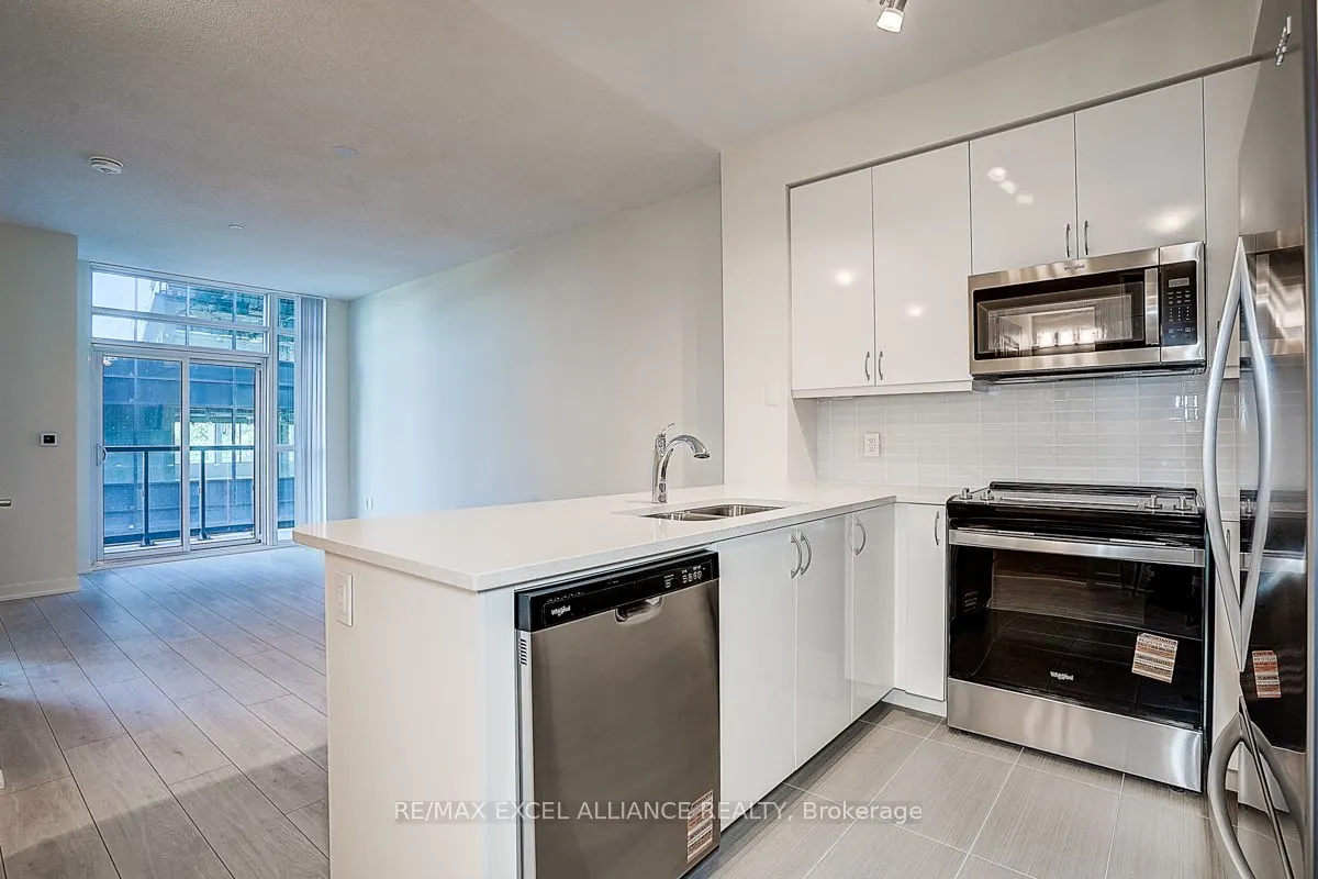 38 Annie Craig Drive, #406