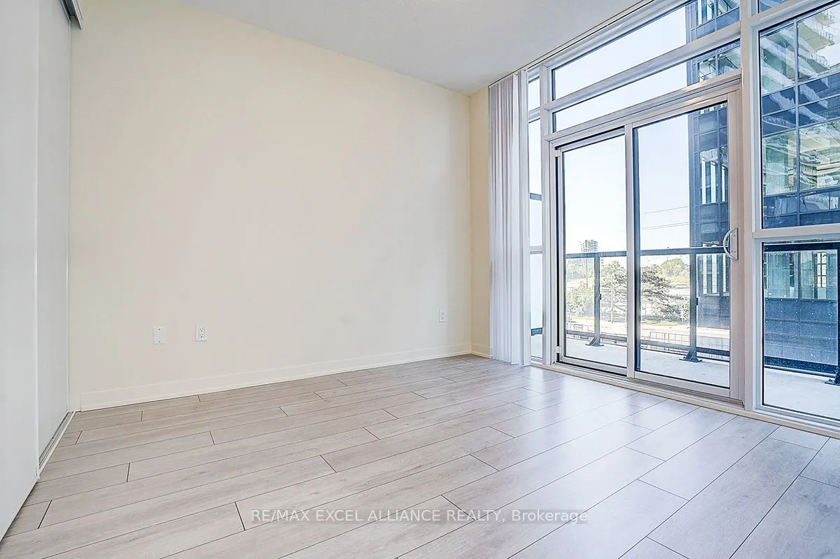 38 Annie Craig Drive, #406