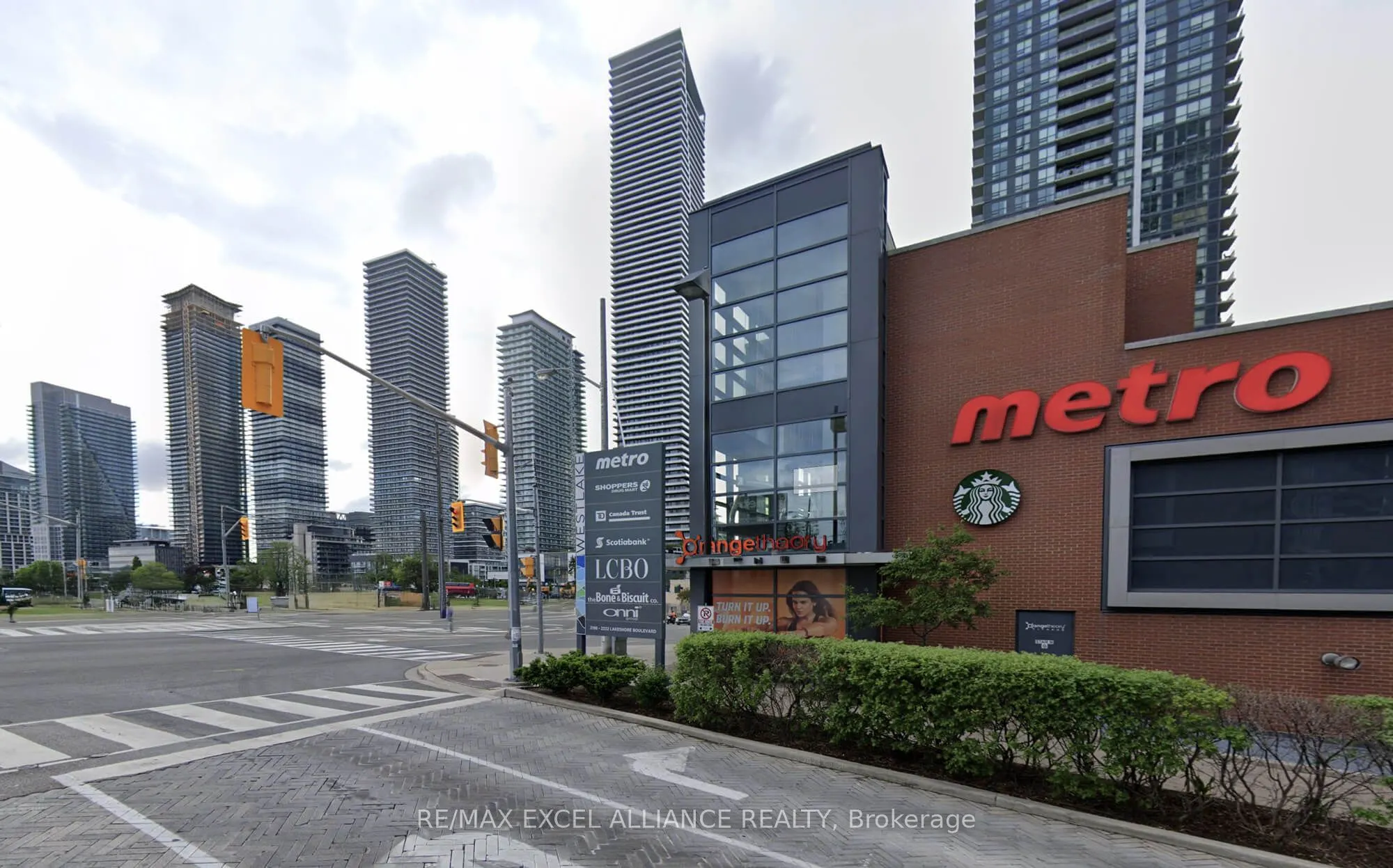 38 Annie Craig Drive, #406