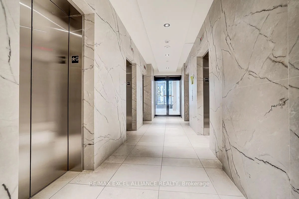 38 Annie Craig Drive, #406