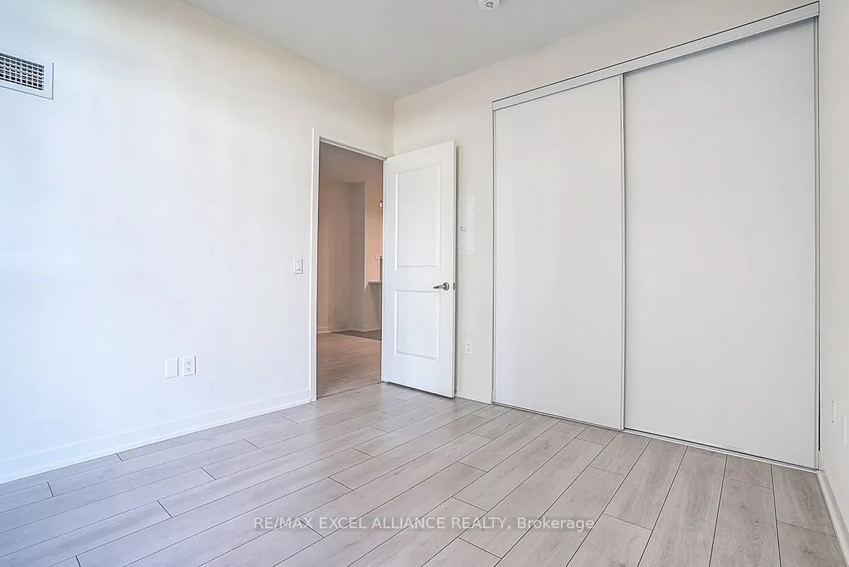 38 Annie Craig Drive, #406