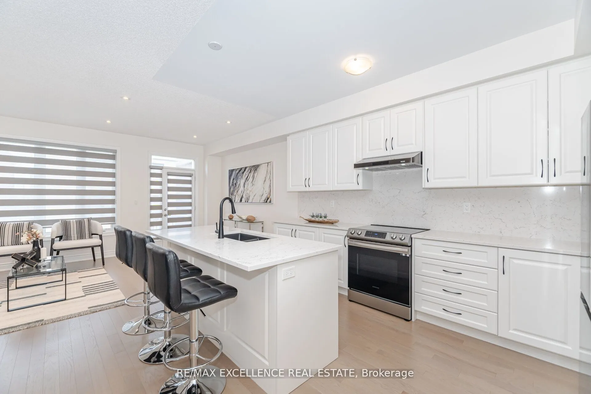 85 Bermondsey Way