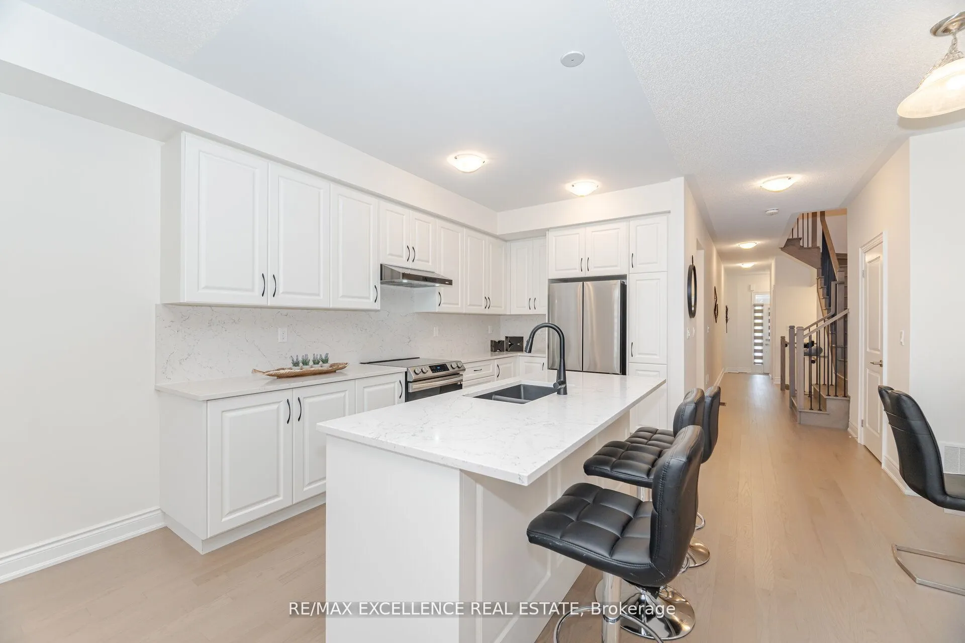 85 Bermondsey Way
