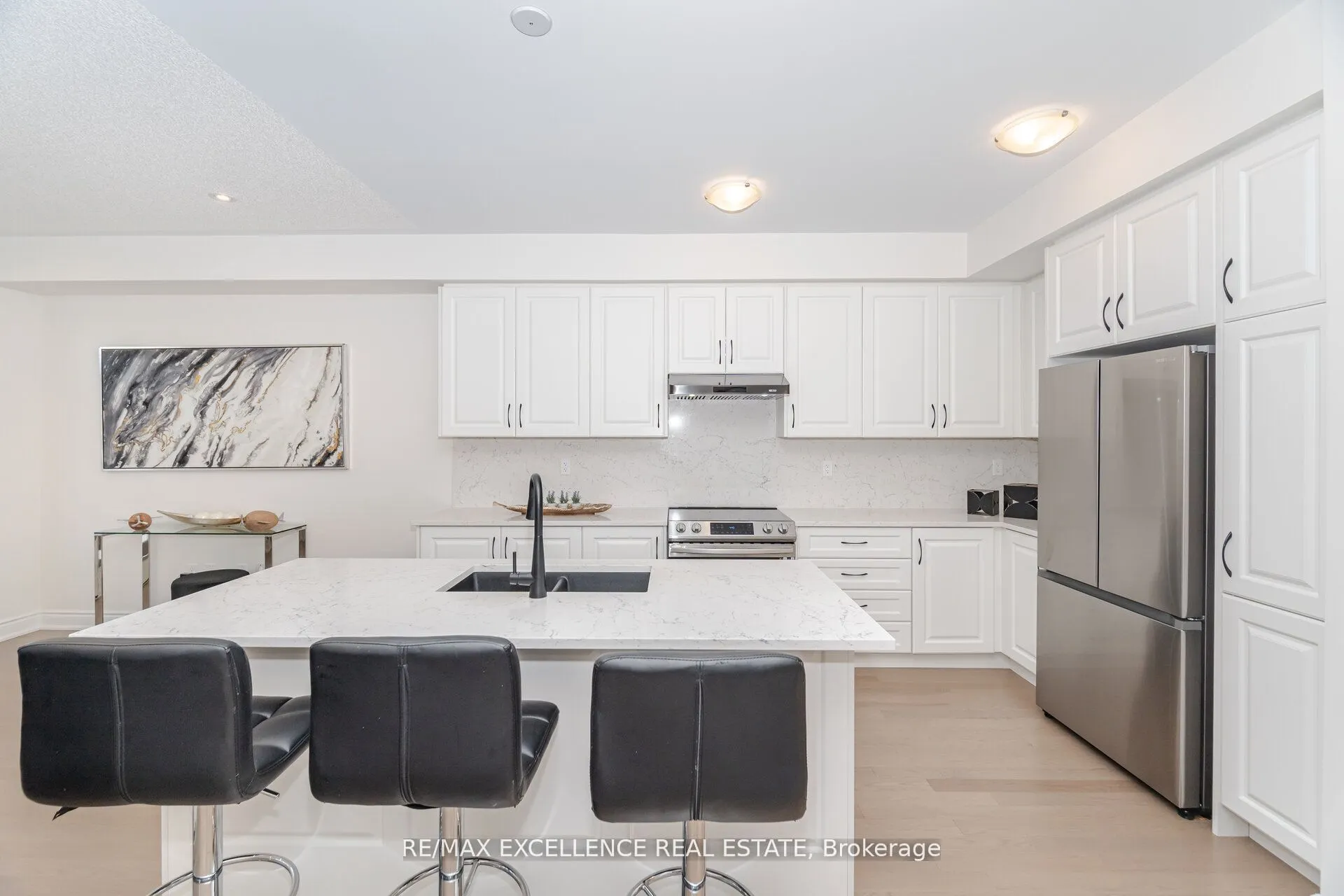 85 Bermondsey Way