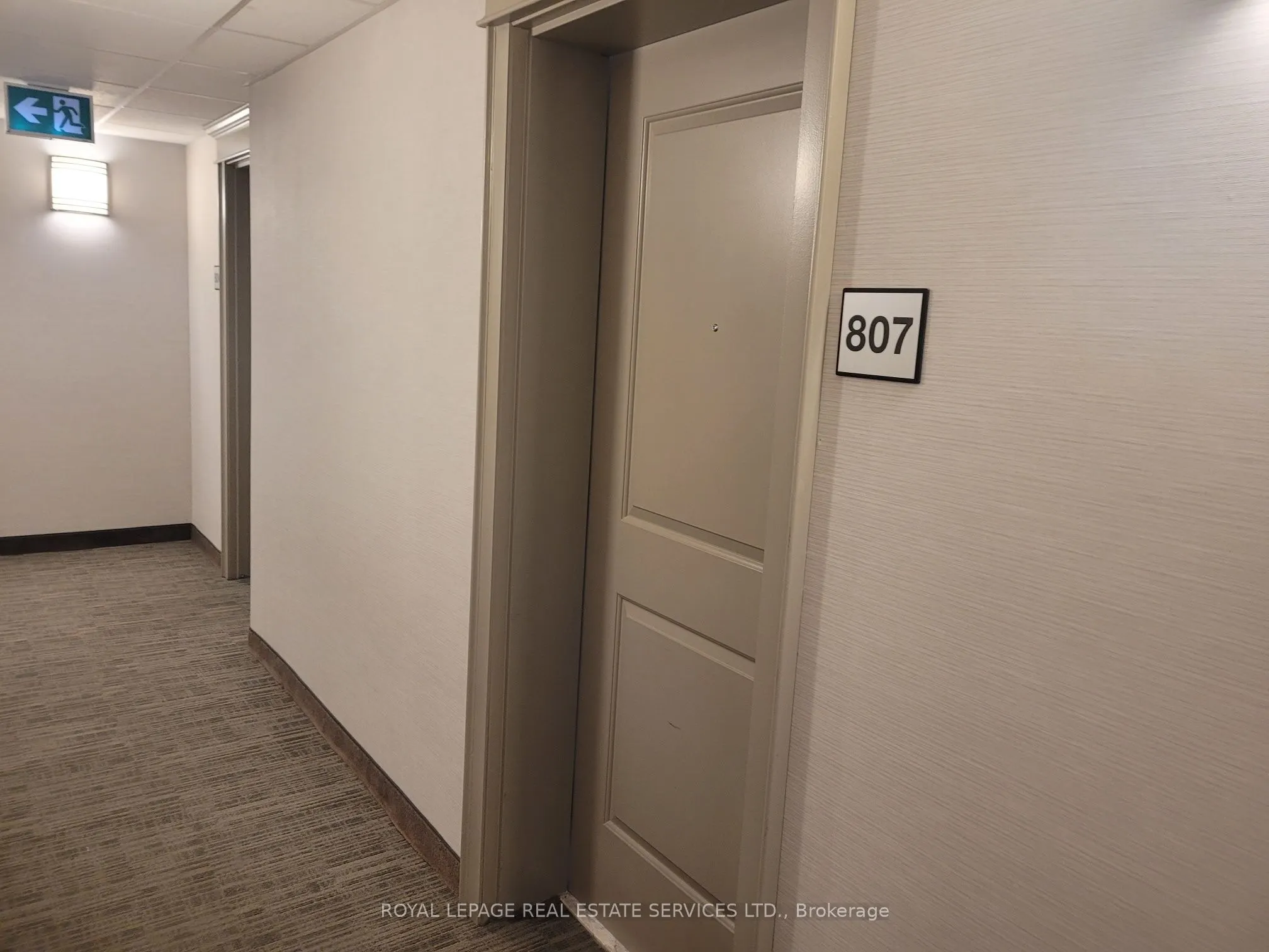2490 Old Bronte Road, #807