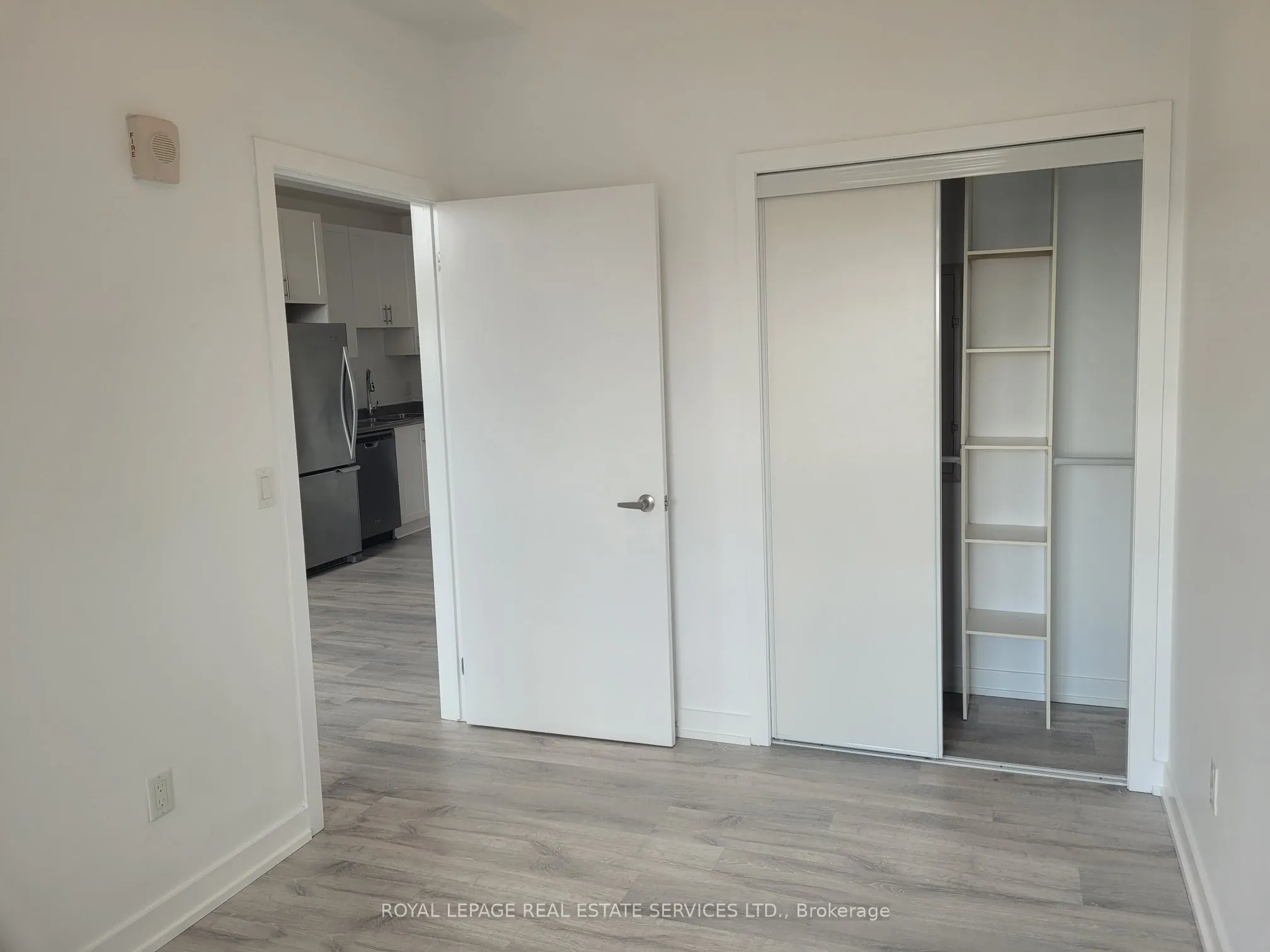 2490 Old Bronte Road, #807