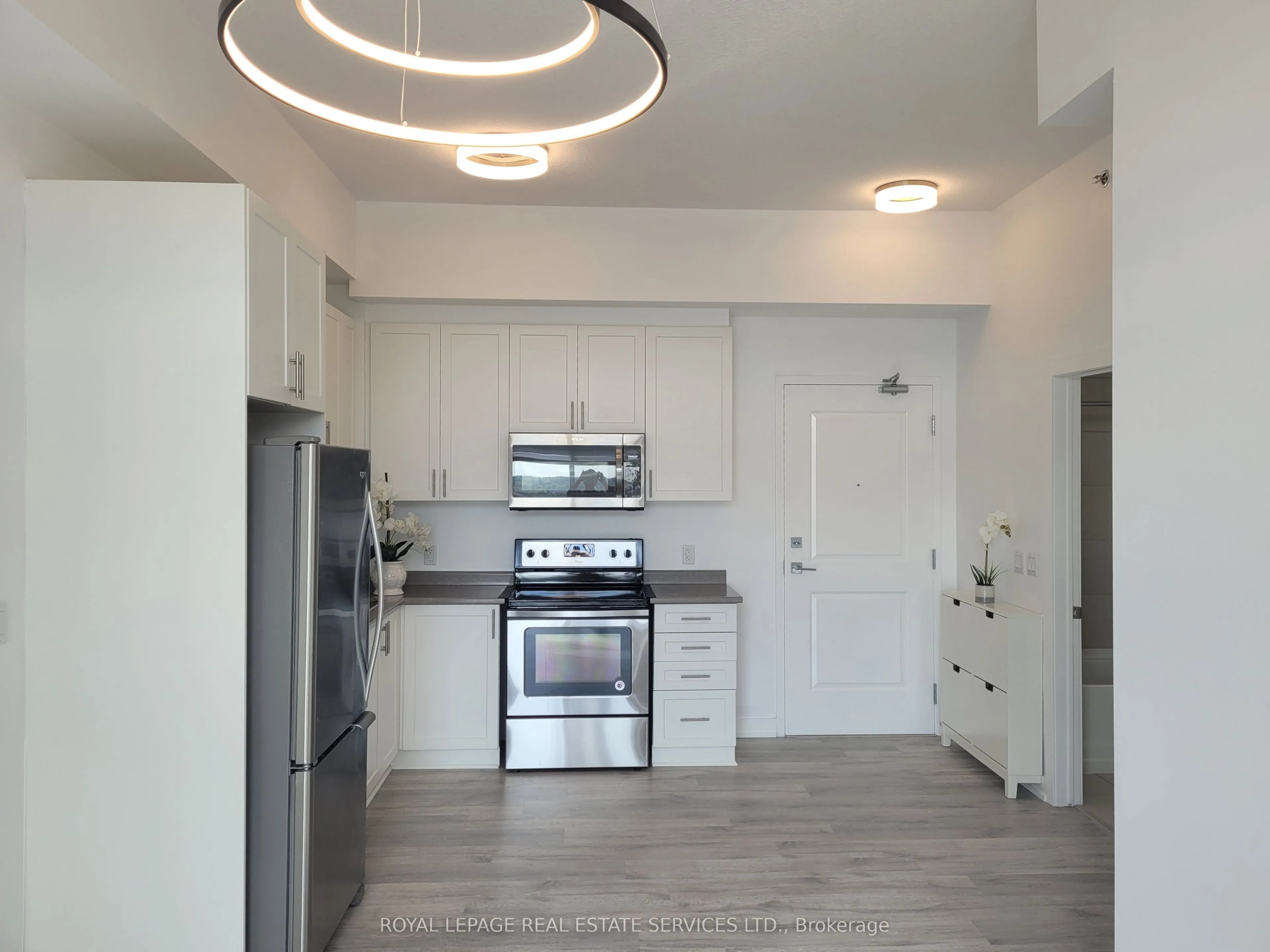 2490 Old Bronte Road, #807