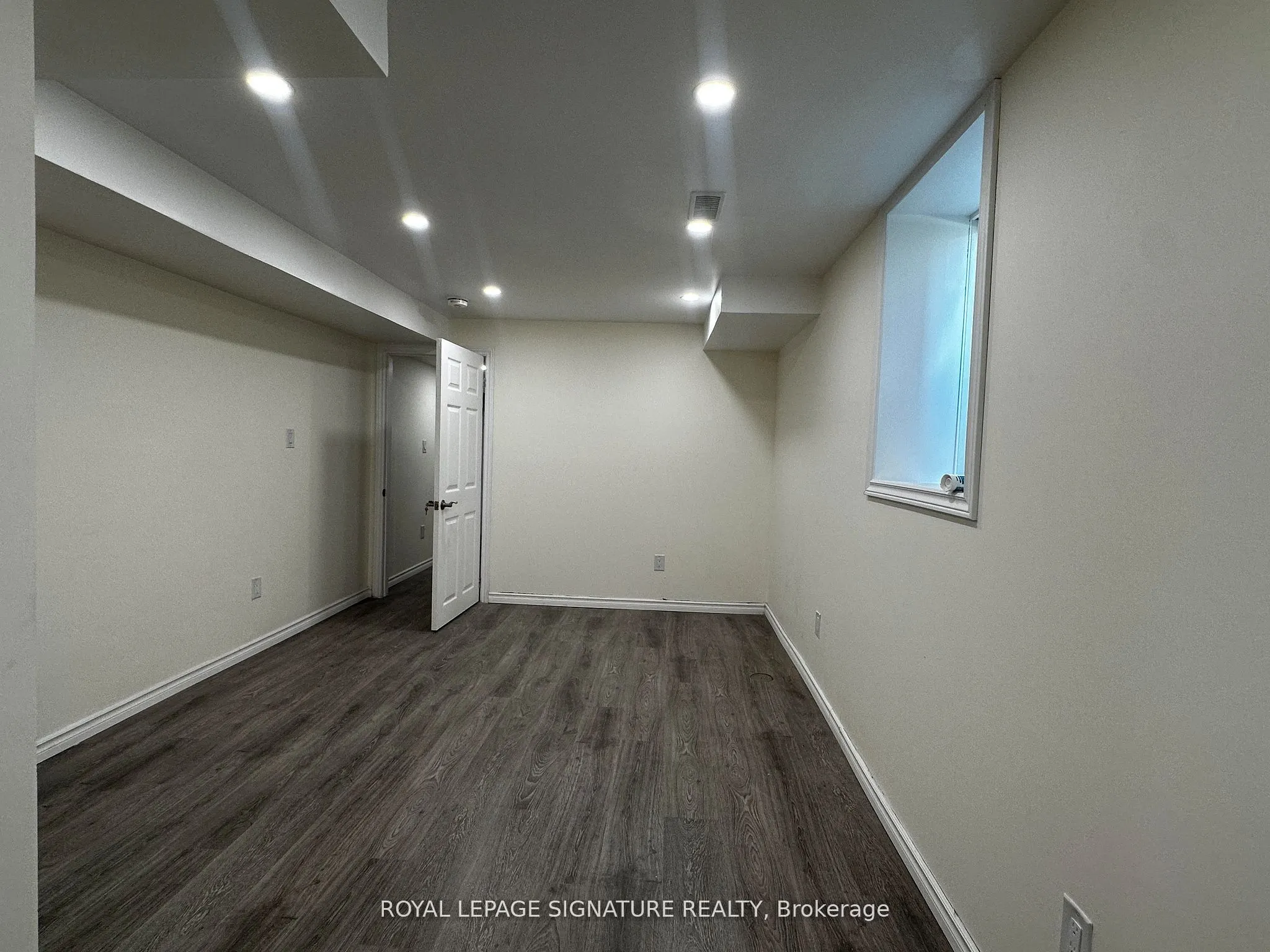104 Stedford Crescent E, #Bsmt