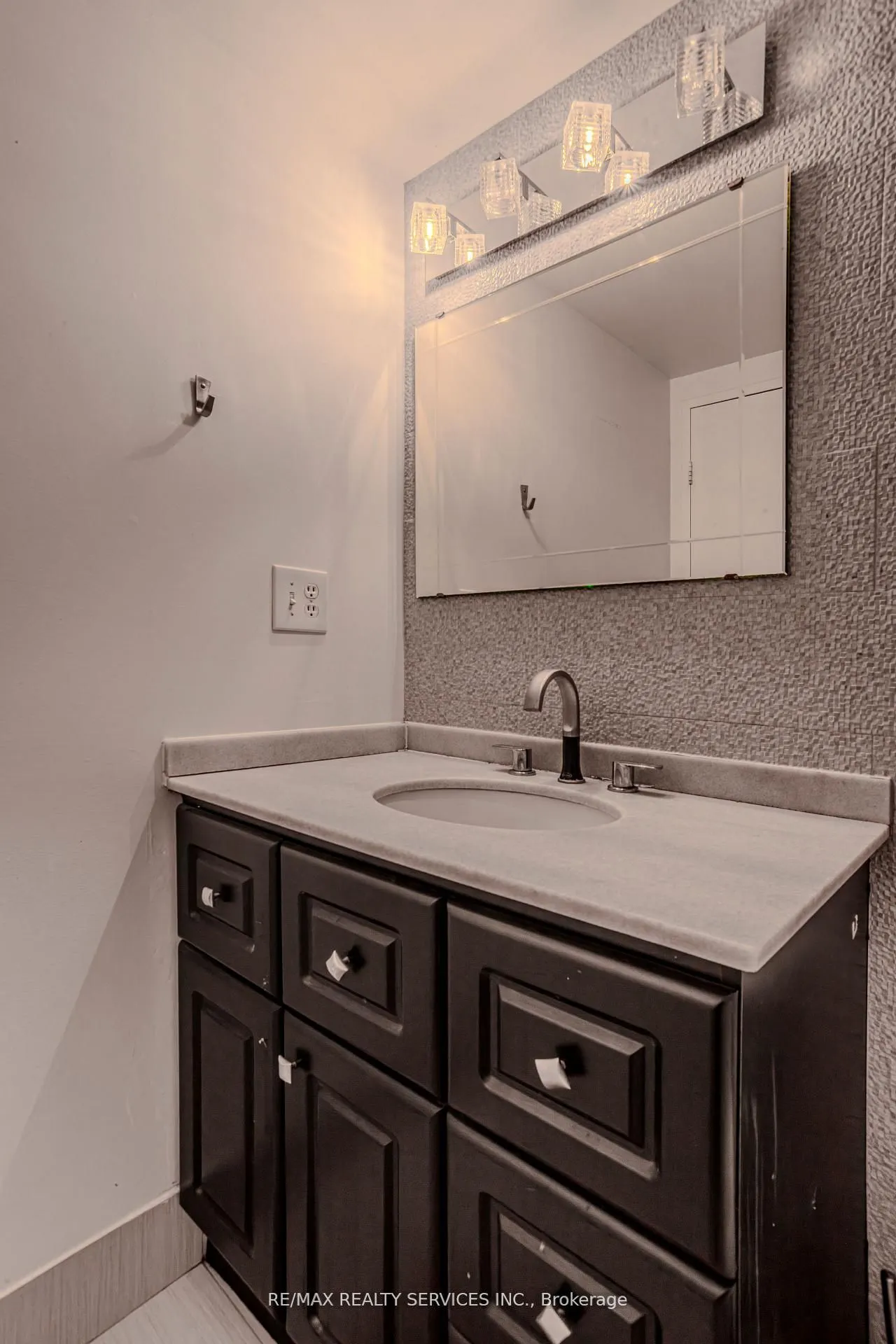 20 Mississauga Valley Boulevard, #1501