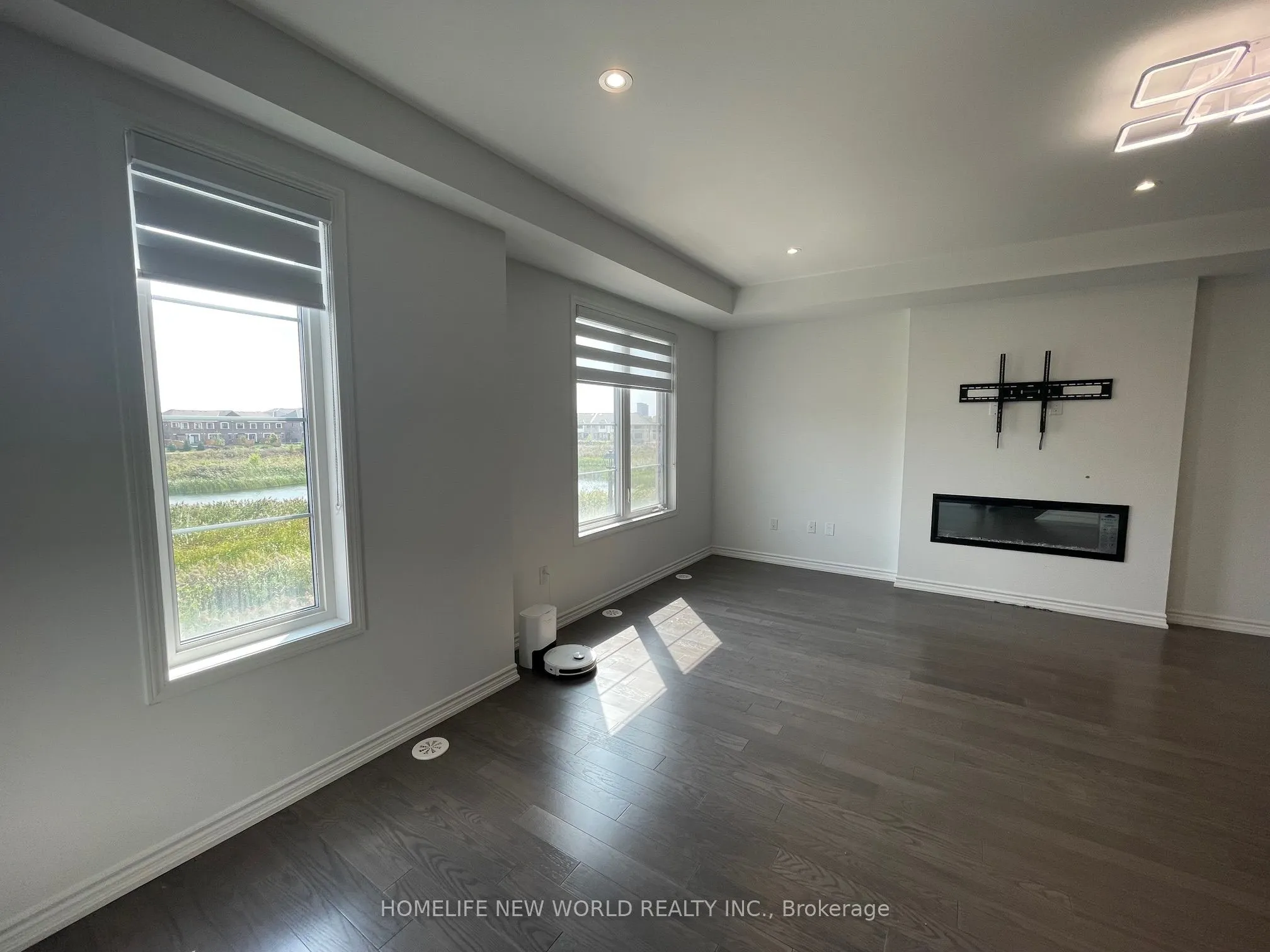 3070 John Mckay Boulevard, #9