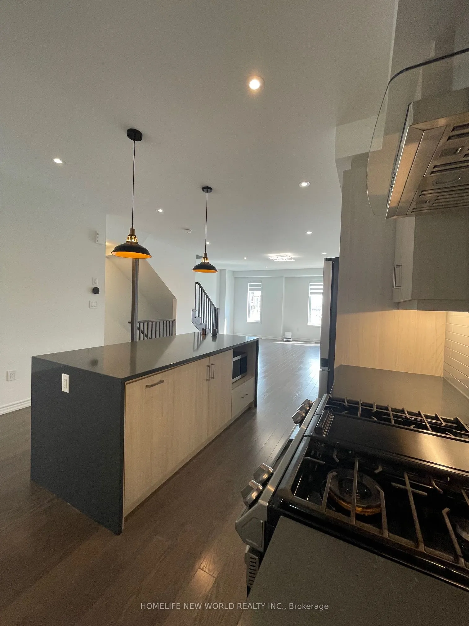 3070 John Mckay Boulevard, #9