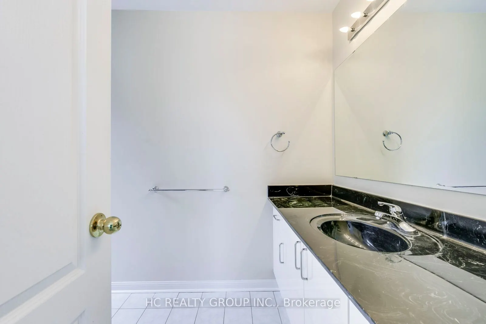 3045 Abernathy Way