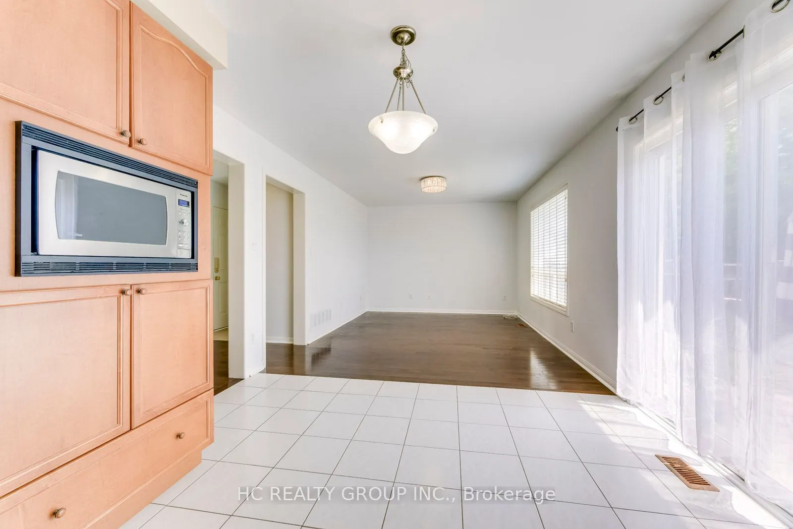 3045 Abernathy Way
