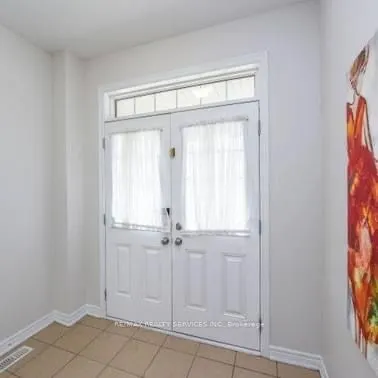 107 Naperton Drive
