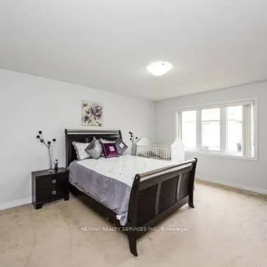 107 Naperton Drive