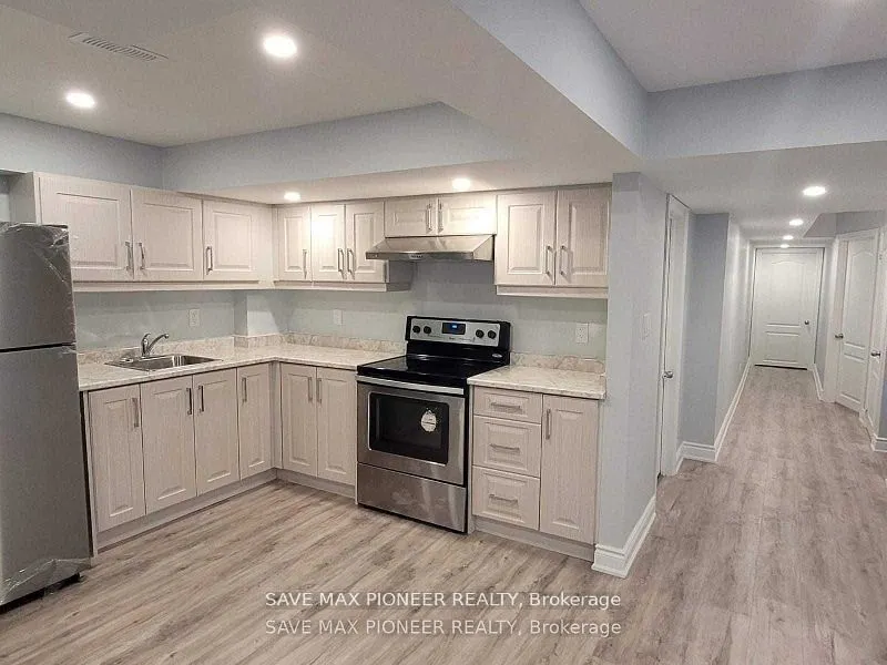 11 Ivor Crescent N, #Bsmnt