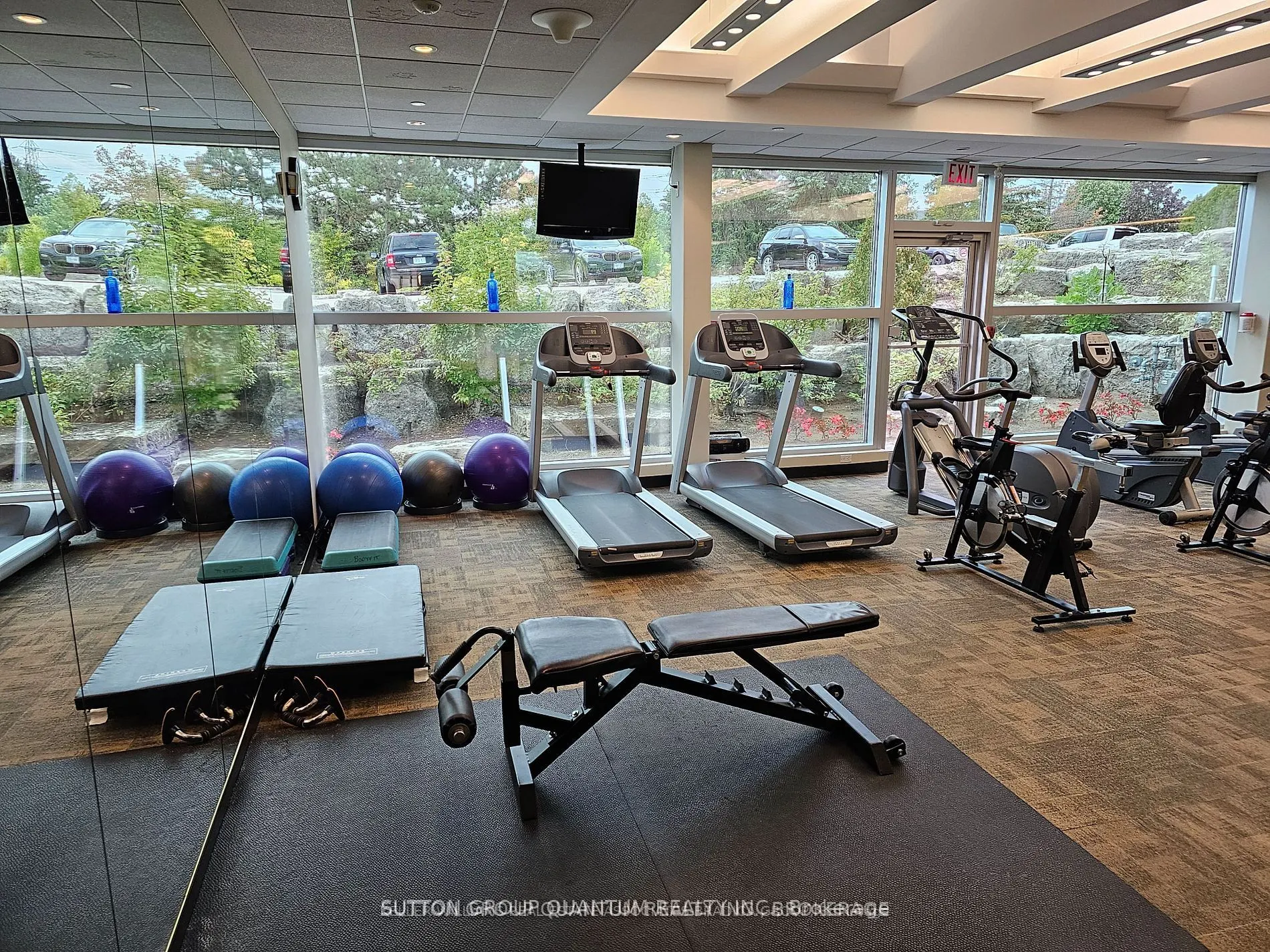 1005 Skyview Drive, #302