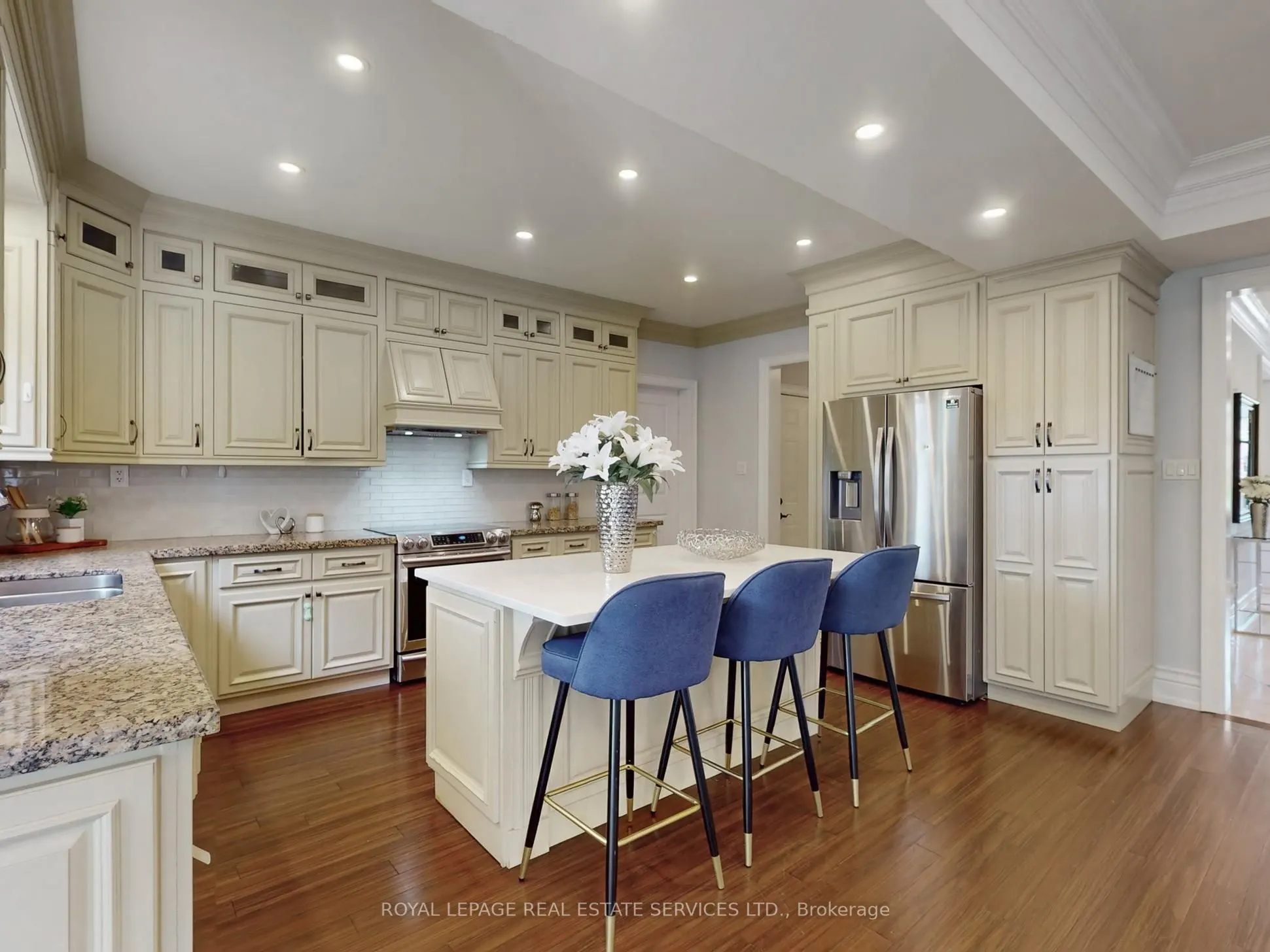 1511 Haig Boulevard