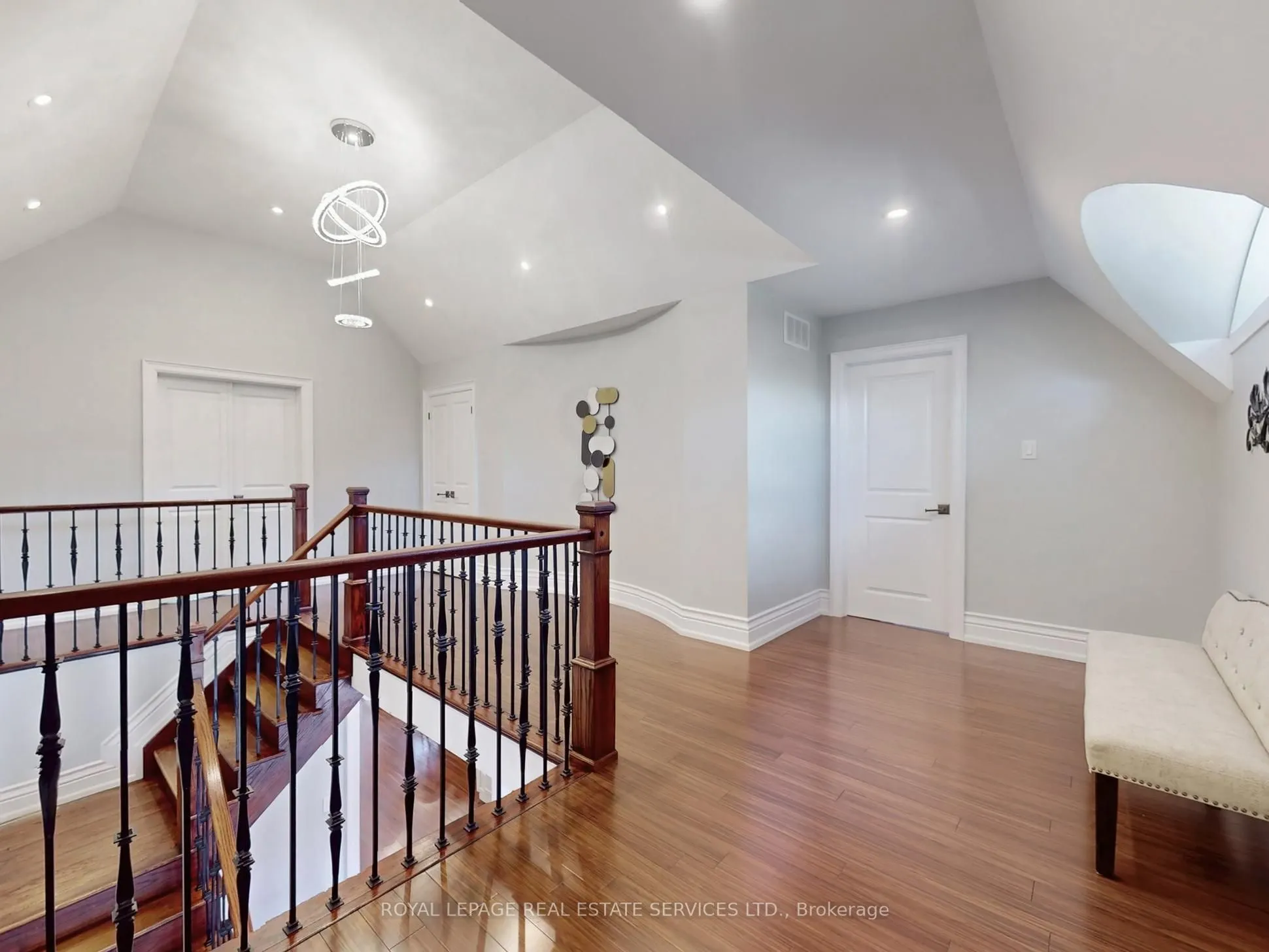 1511 Haig Boulevard