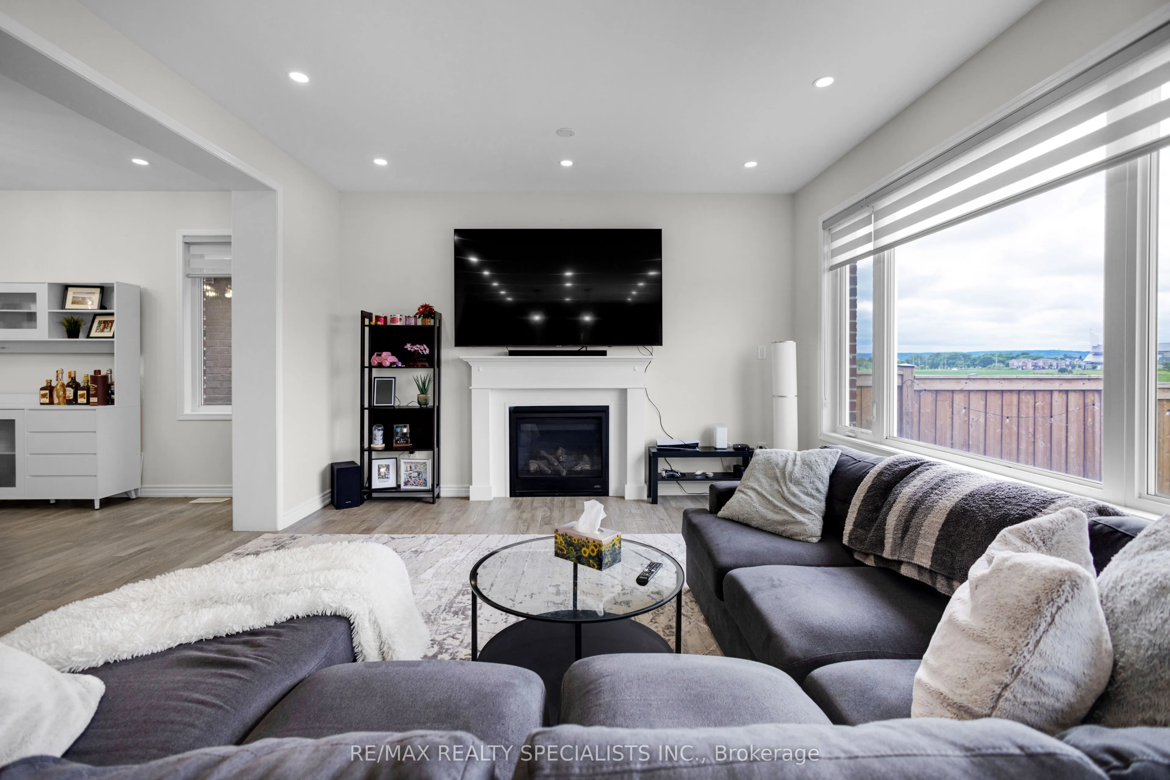 849 Aspen Terrace