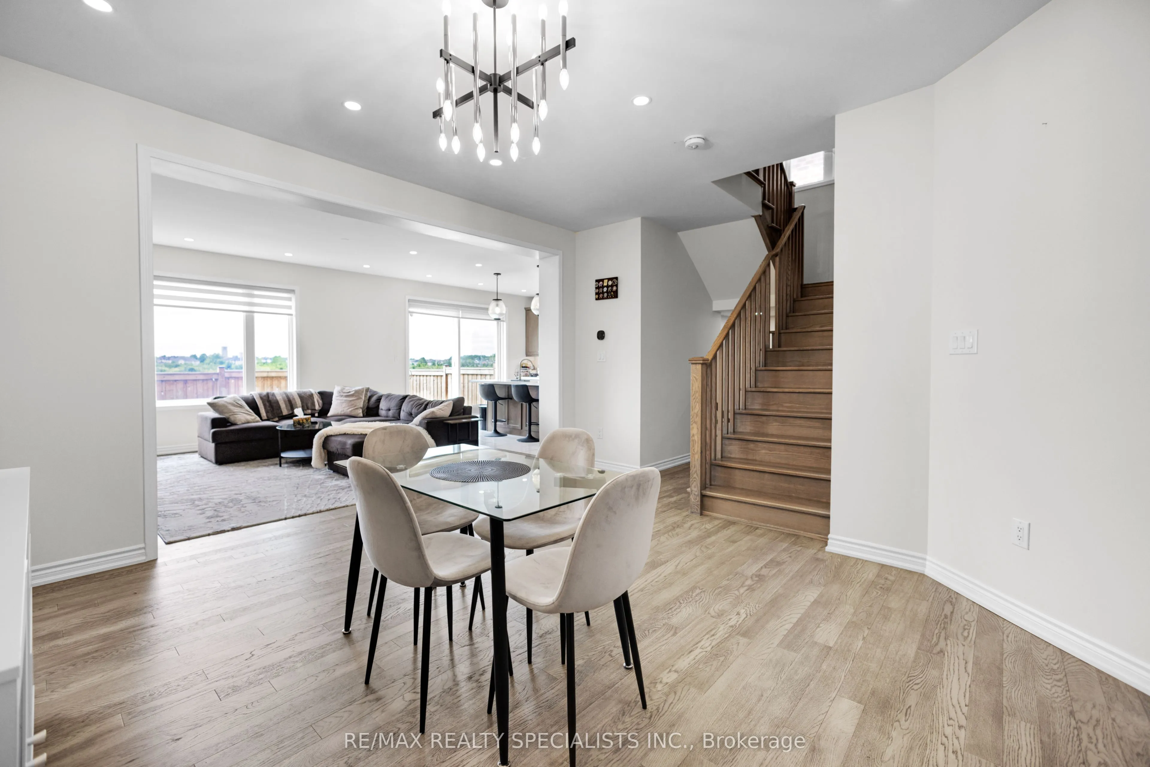 849 Aspen Terrace