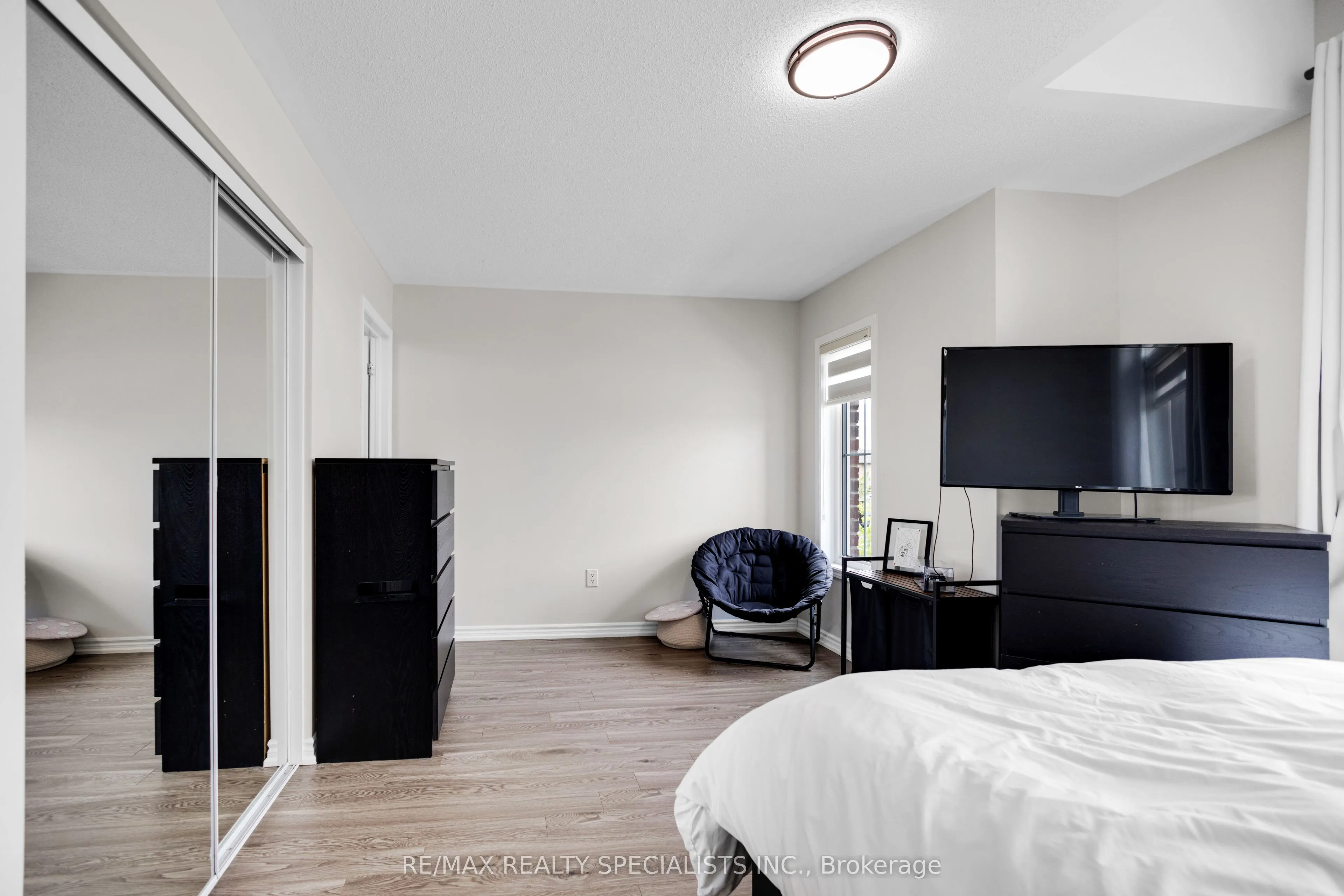 849 Aspen Terrace