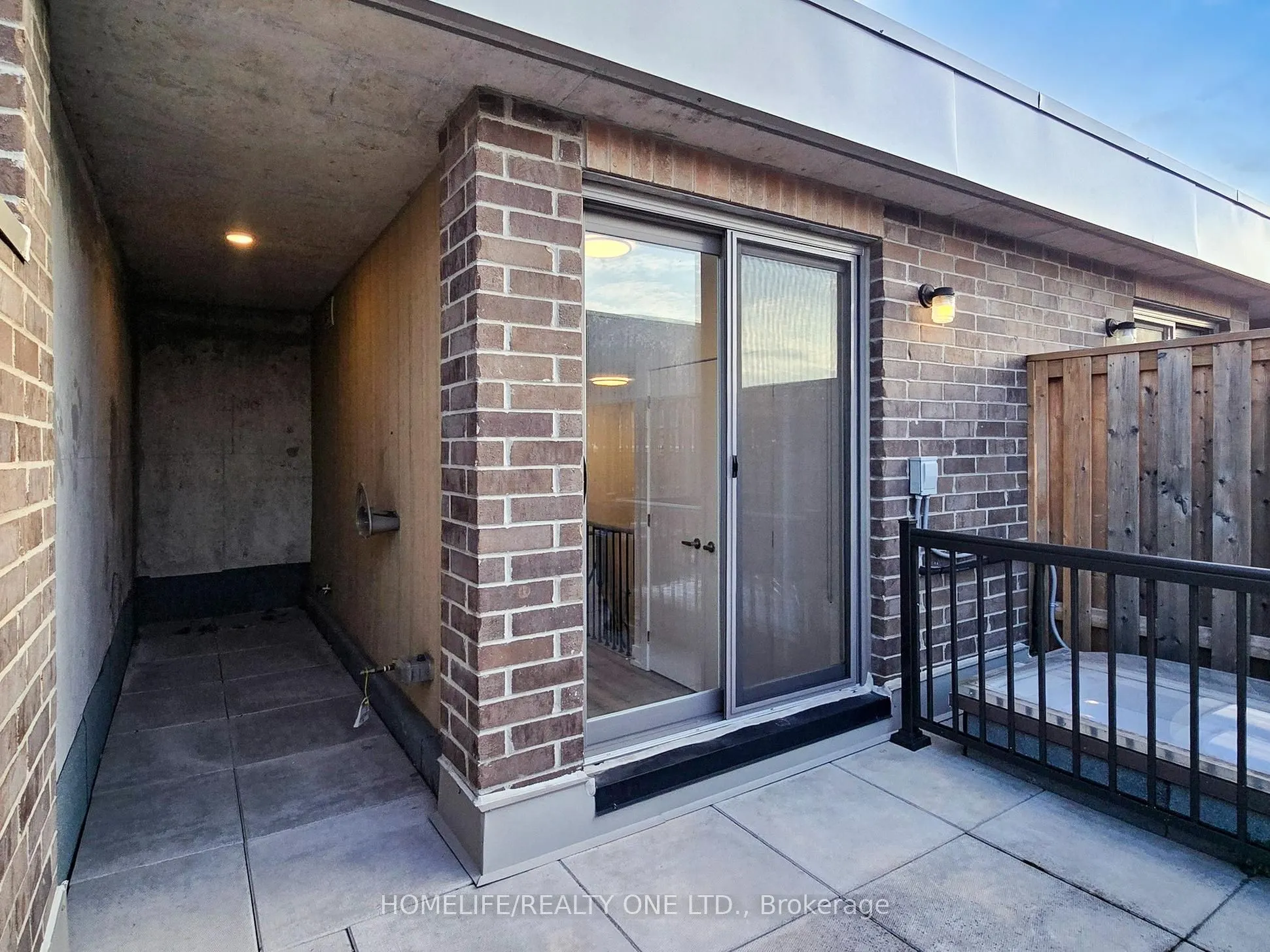 3 Elsie Lane, #TH 41