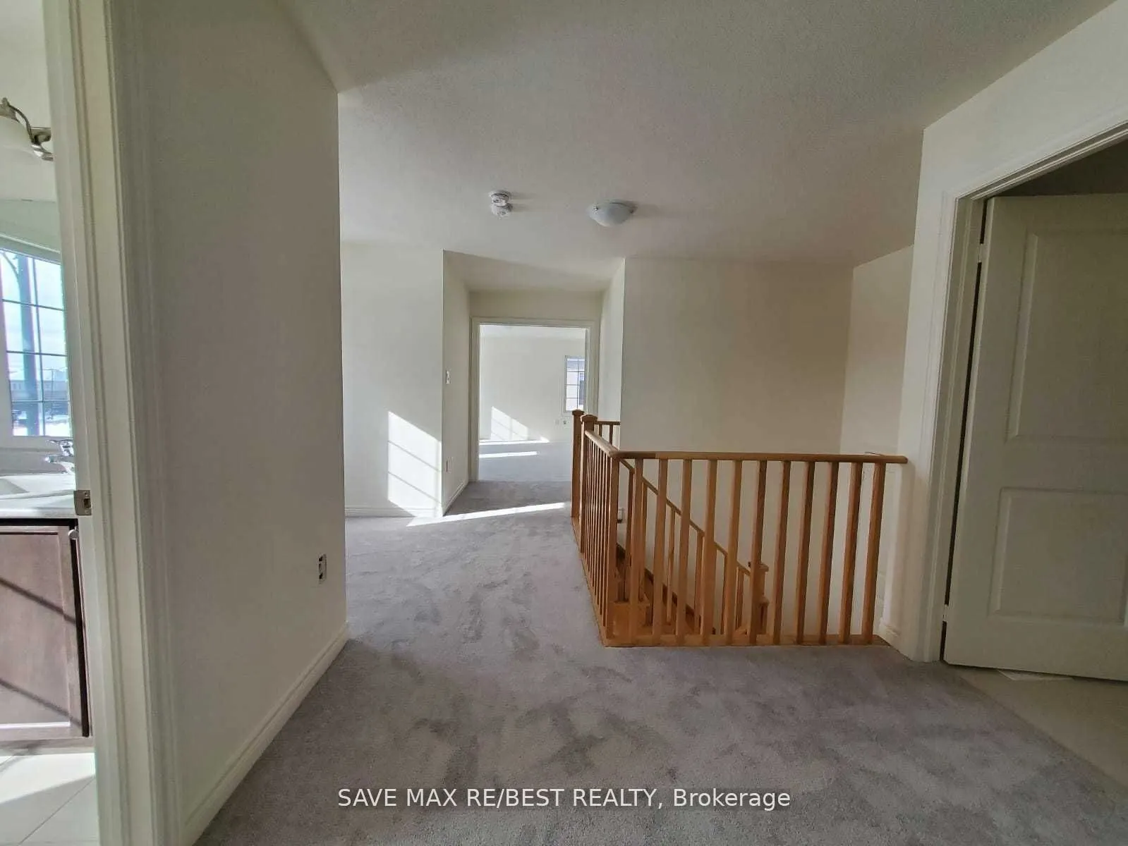 37 Sail Road