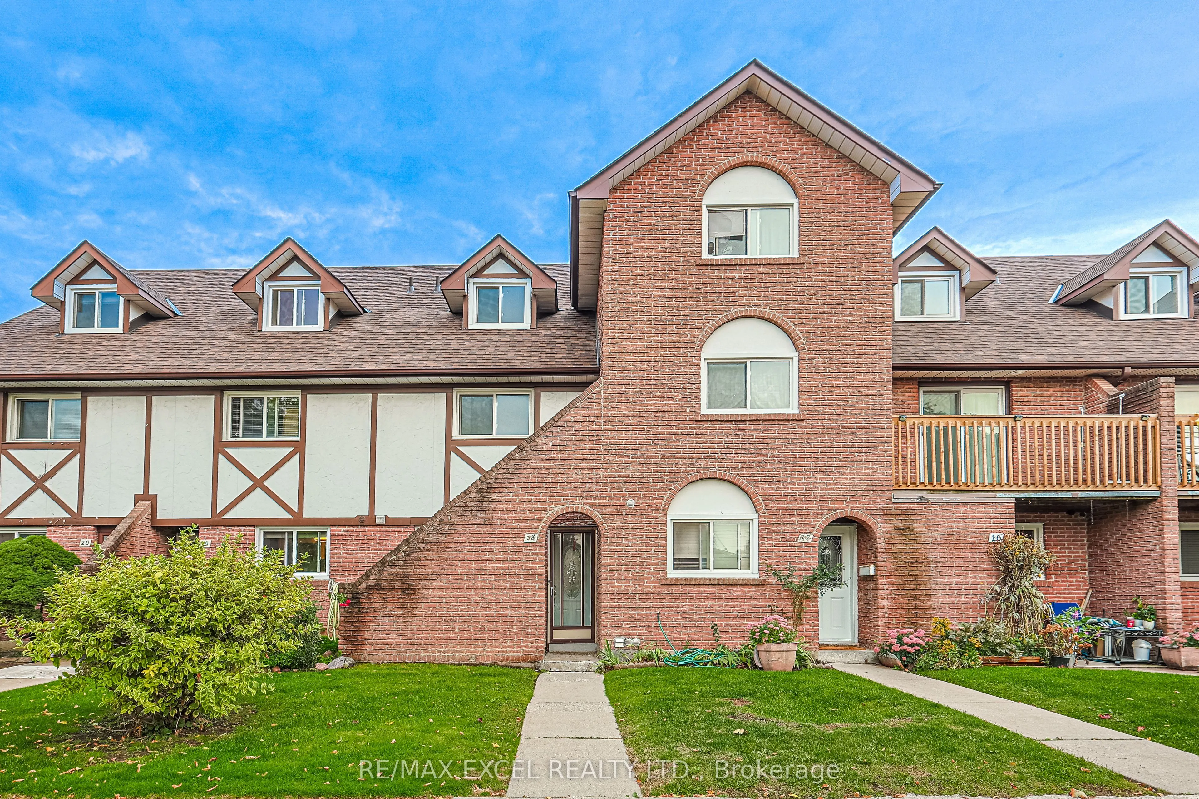 81 Irwin Road, #18