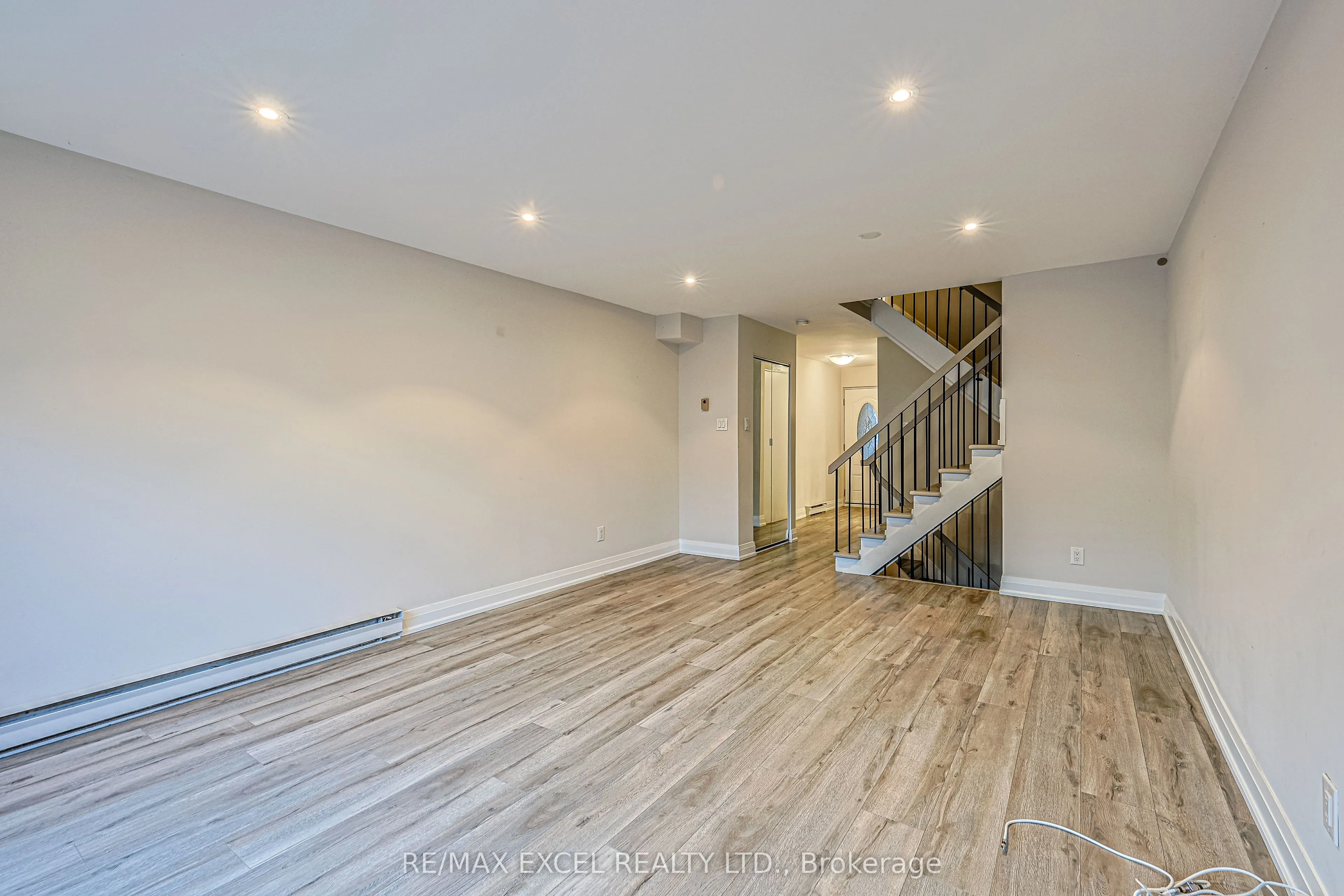 81 Irwin Road, #18
