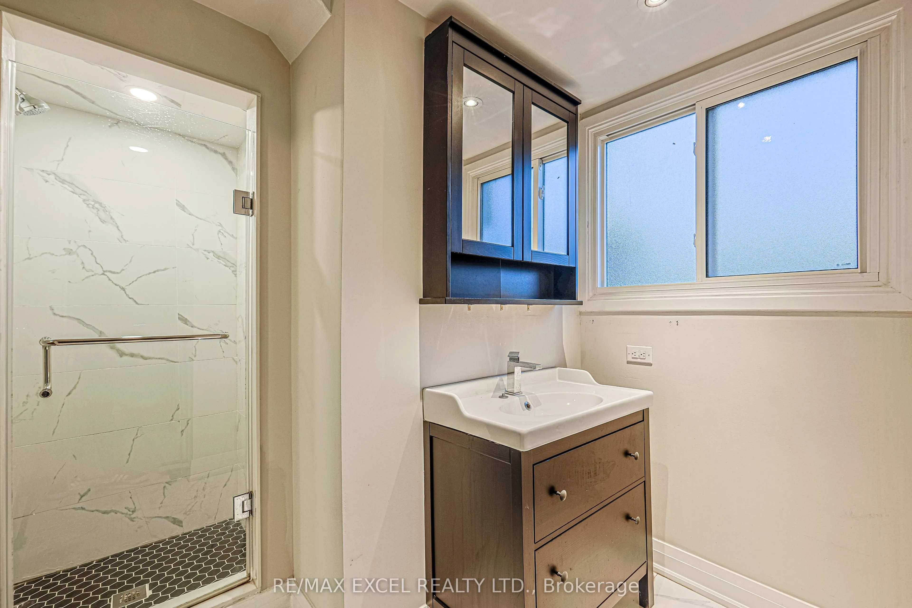 81 Irwin Road, #18