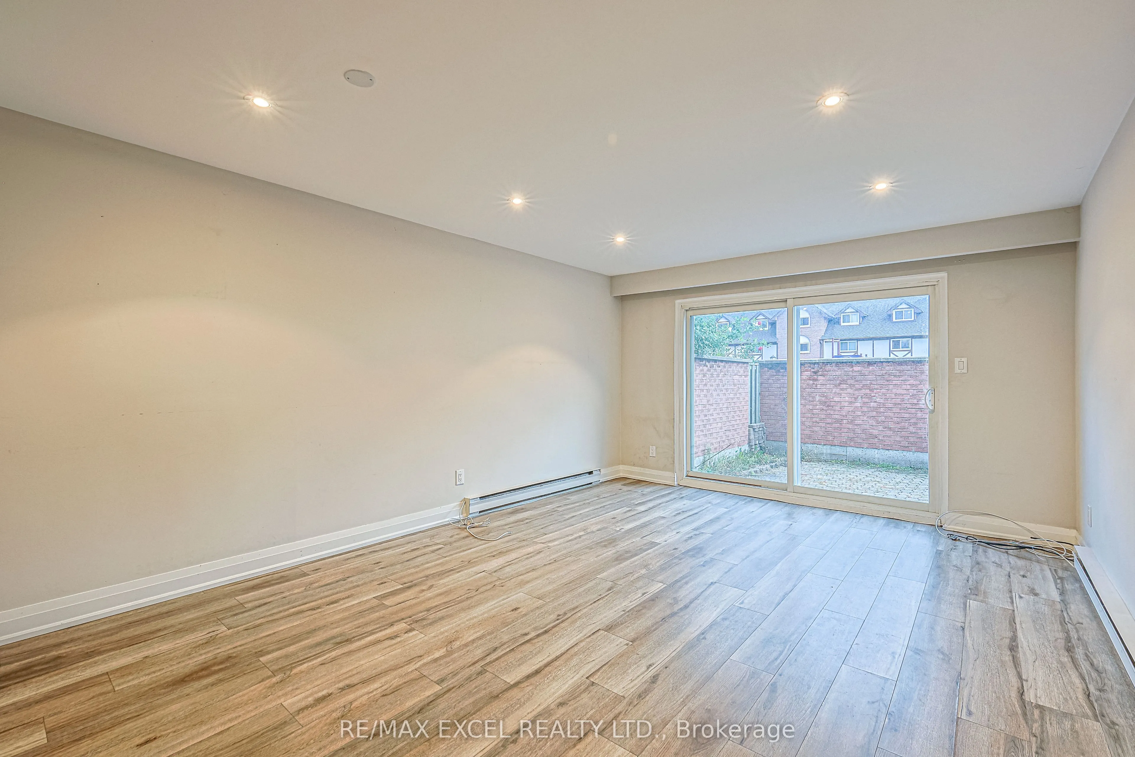 81 Irwin Road, #18