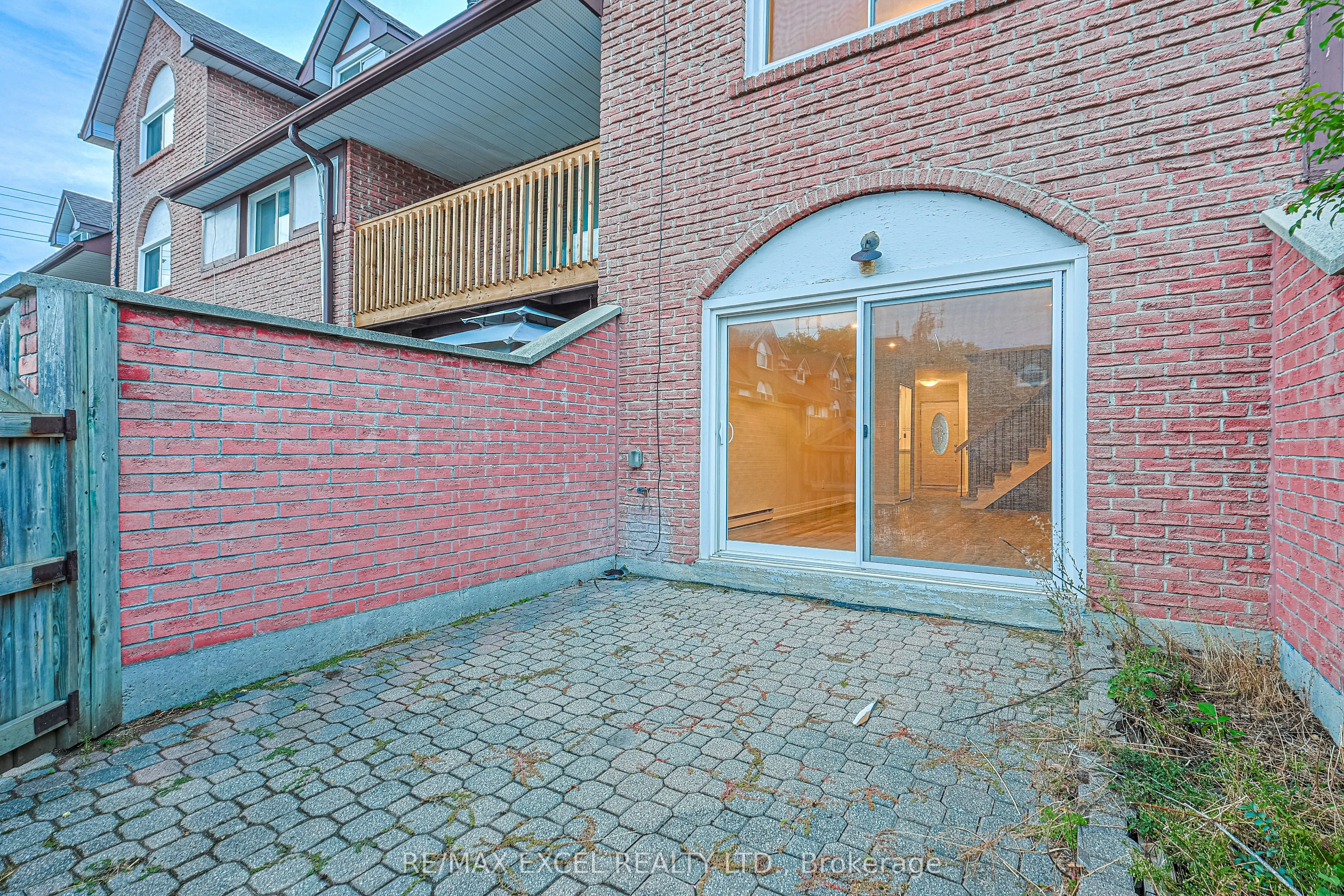 81 Irwin Road, #18