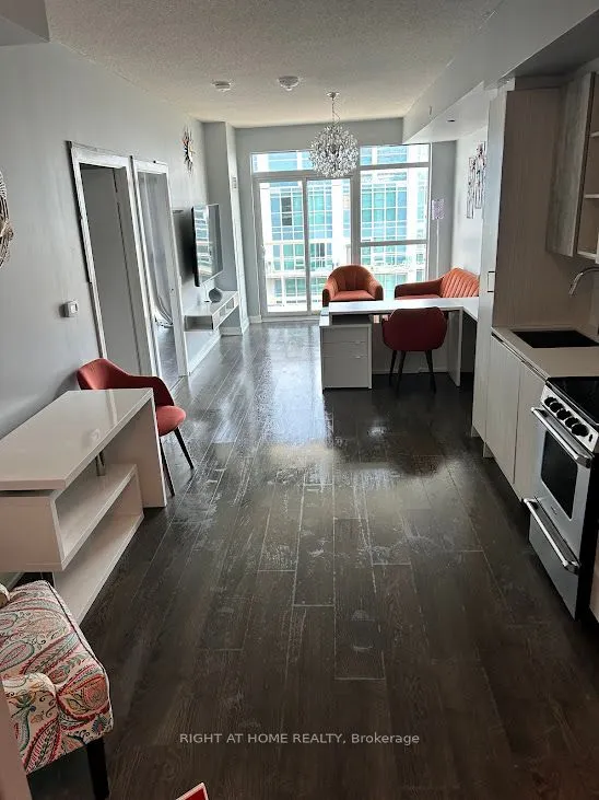 251 Manitoba Street, #2803