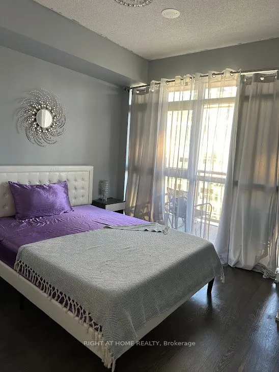 251 Manitoba Street, #2803