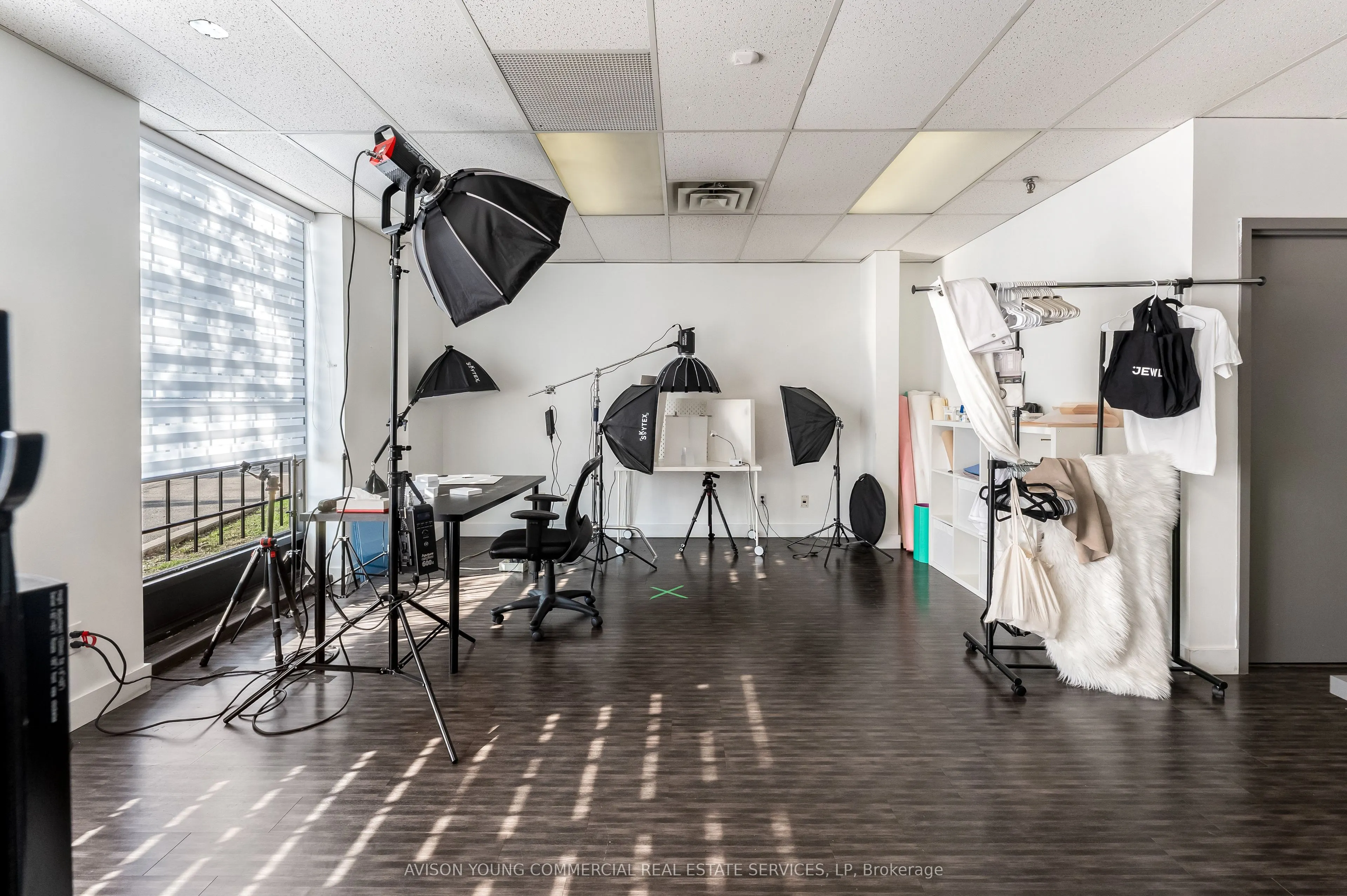 5000 Dufferin Street, #Units Q, R, S