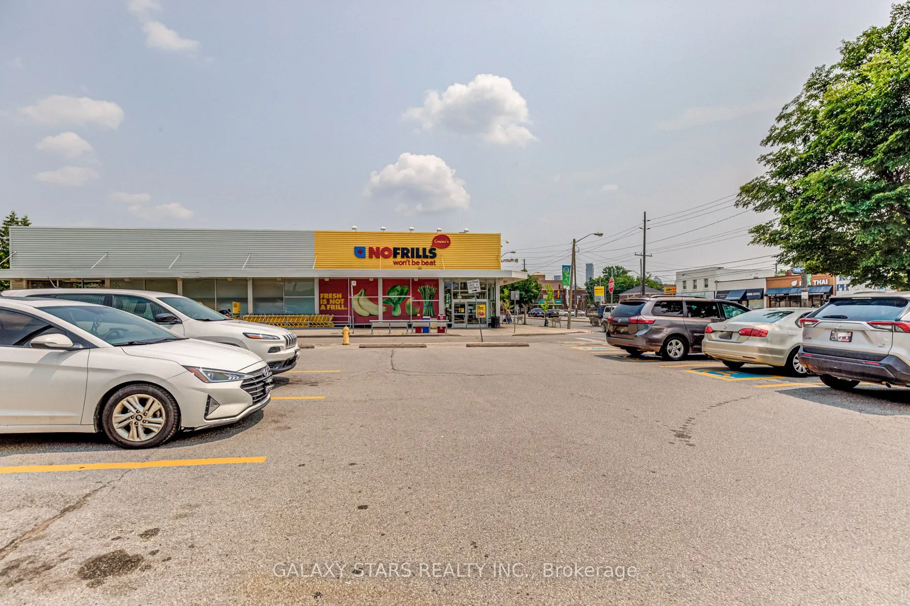 760 The Queensway, #212
