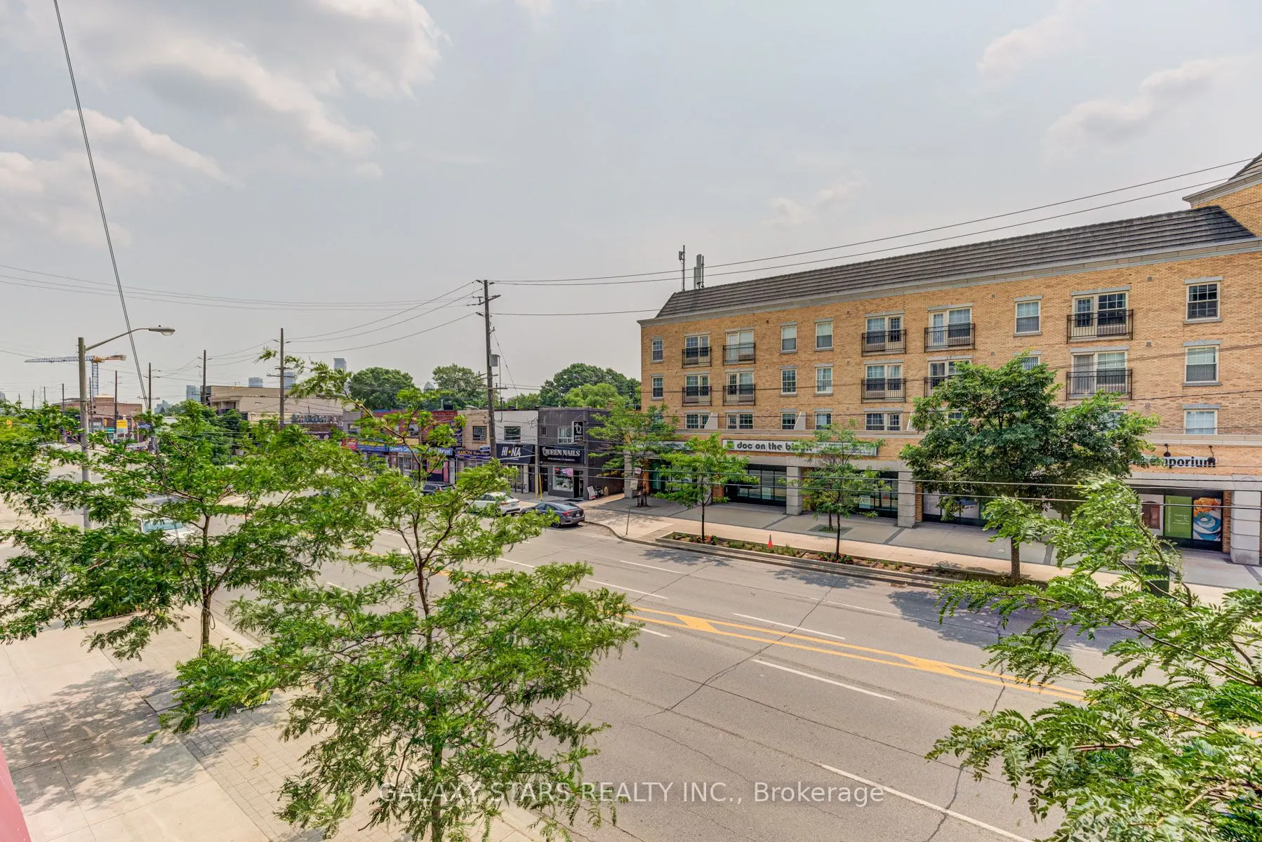 760 The Queensway, #212