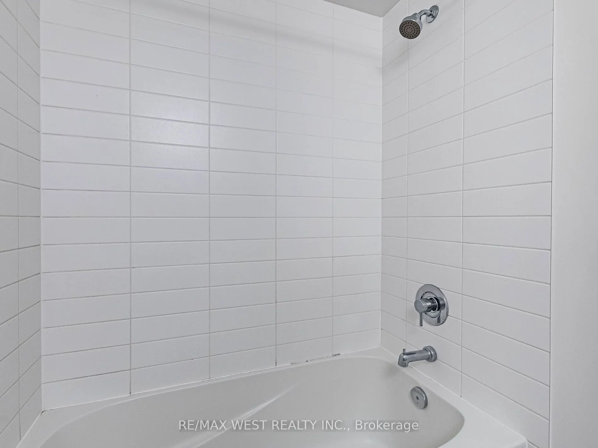 10 Park Lawn Road, #602