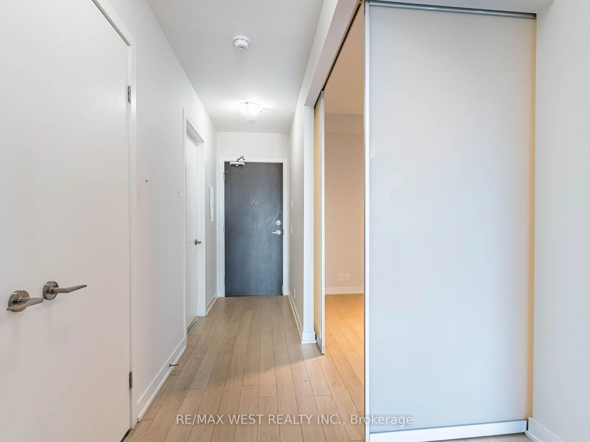 10 Park Lawn Road, #602