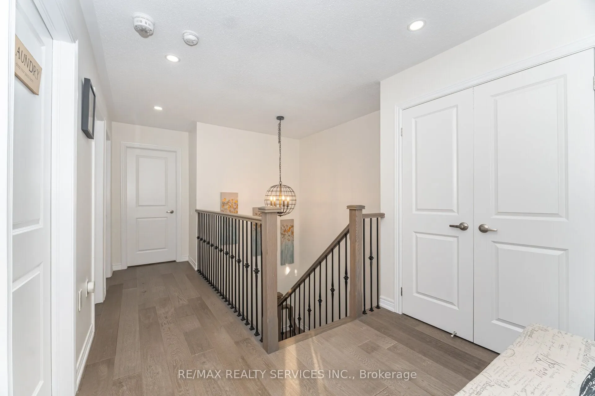 42 Meadowcreek Road
